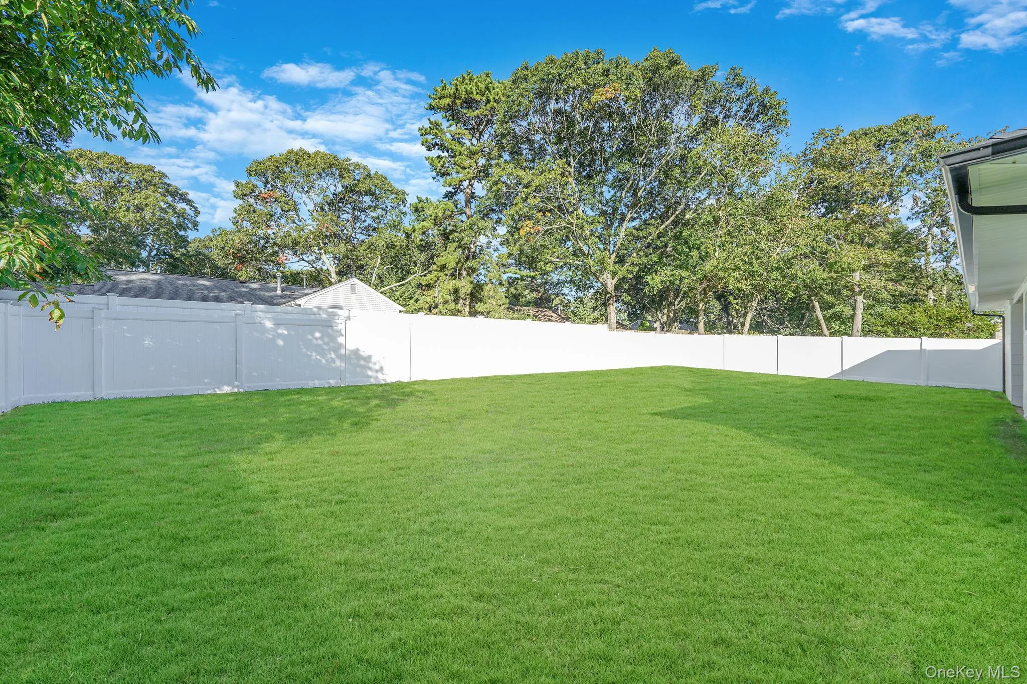 93 Royal Avenue, Riverhead, NY, 2 Bedrooms Bedrooms, 5 Rooms Rooms,1 BathroomBathrooms,Residential,For Rent,Royal,0,1009445 93 Royal Avenue, Riverhead, NY, 2 Bedrooms Bedrooms, 5 Rooms Rooms,1 BathroomBathrooms,Residential,For Rent,Royal,0,1009445