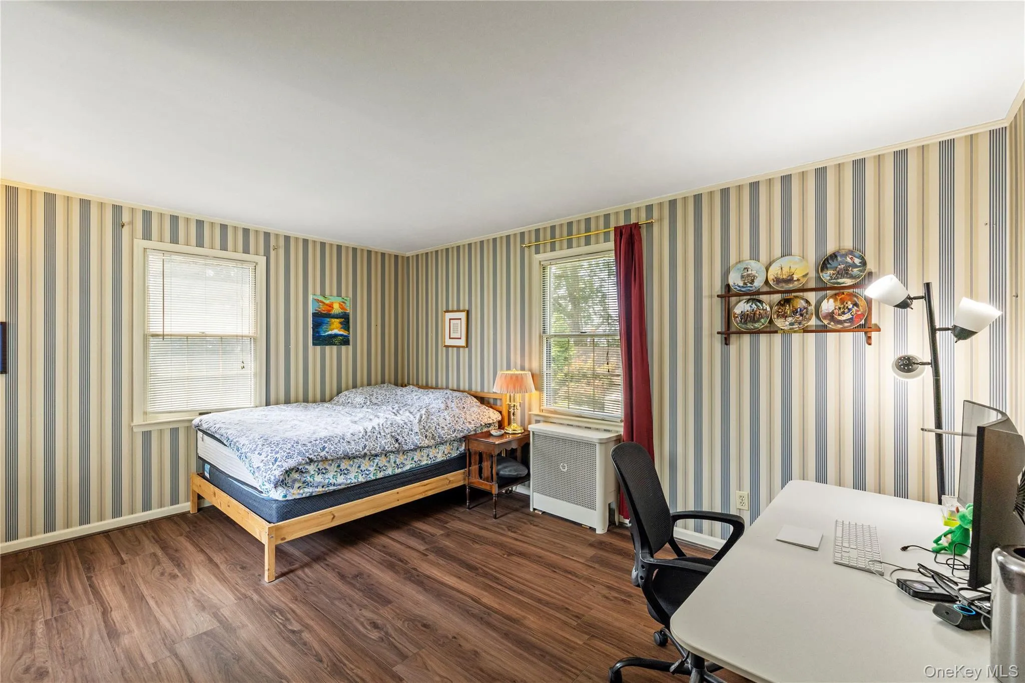 96 Meadow Street, Hempstead, NY, 3 Bedrooms Bedrooms, 6 Rooms Rooms,1 BathroomBathrooms,Residential,For Rent,Meadow,0,1009450 96 Meadow Street, Hempstead, NY, 3 Bedrooms Bedrooms, 6 Rooms Rooms,1 BathroomBathrooms,Residential,For Rent,Meadow,0,1009450