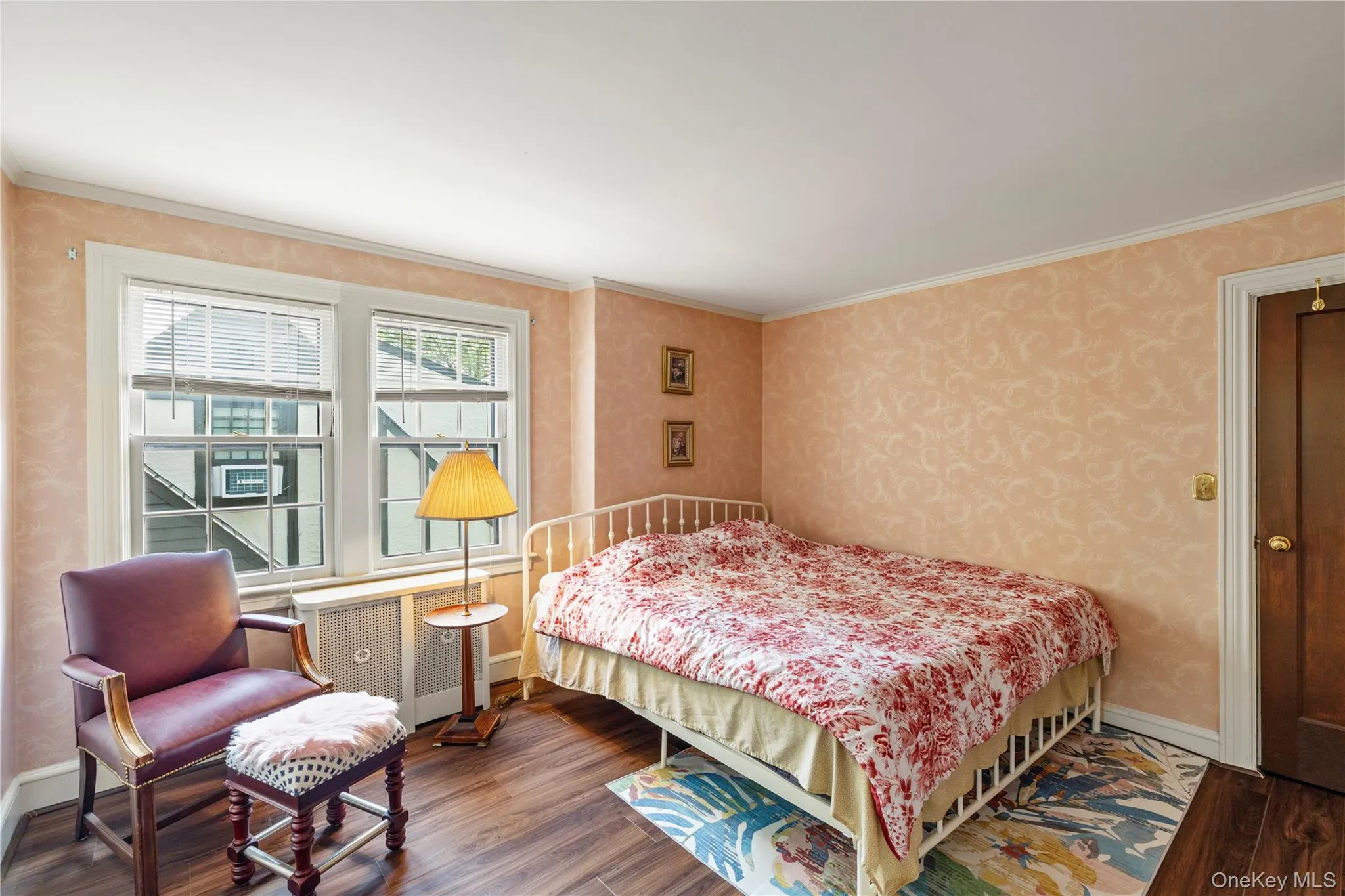 96 Meadow Street, Hempstead, NY, 3 Bedrooms Bedrooms, 6 Rooms Rooms,1 BathroomBathrooms,Residential,For Rent,Meadow,0,1009450 96 Meadow Street, Hempstead, NY, 3 Bedrooms Bedrooms, 6 Rooms Rooms,1 BathroomBathrooms,Residential,For Rent,Meadow,0,1009450