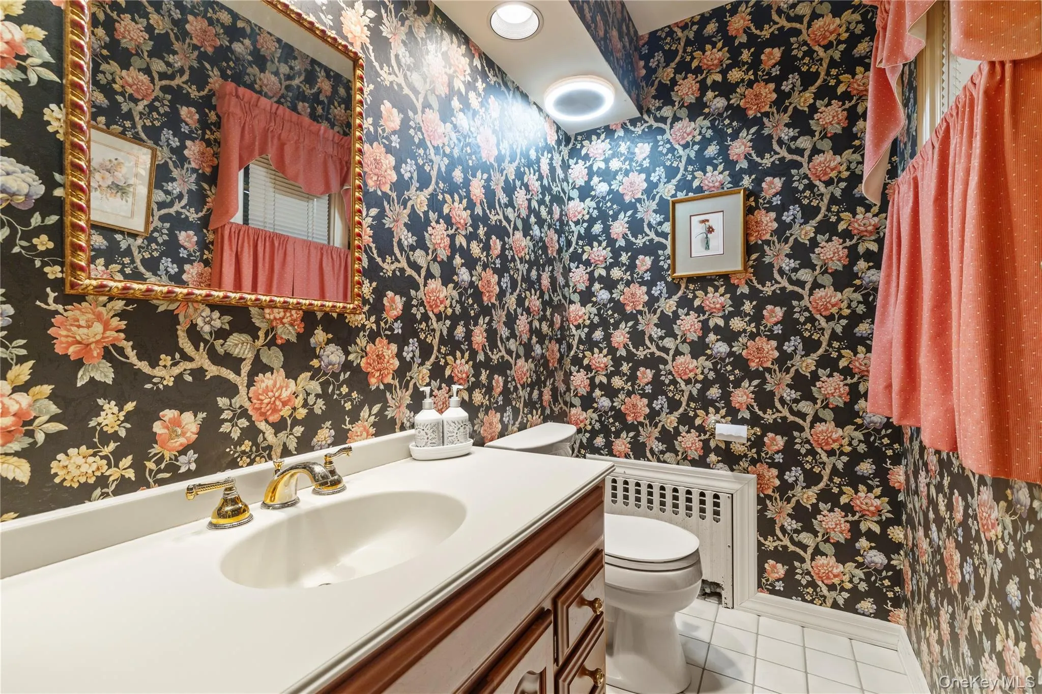 96 Meadow Street, Hempstead, NY, 3 Bedrooms Bedrooms, 6 Rooms Rooms,1 BathroomBathrooms,Residential,For Rent,Meadow,0,1009450 96 Meadow Street, Hempstead, NY, 3 Bedrooms Bedrooms, 6 Rooms Rooms,1 BathroomBathrooms,Residential,For Rent,Meadow,0,1009450