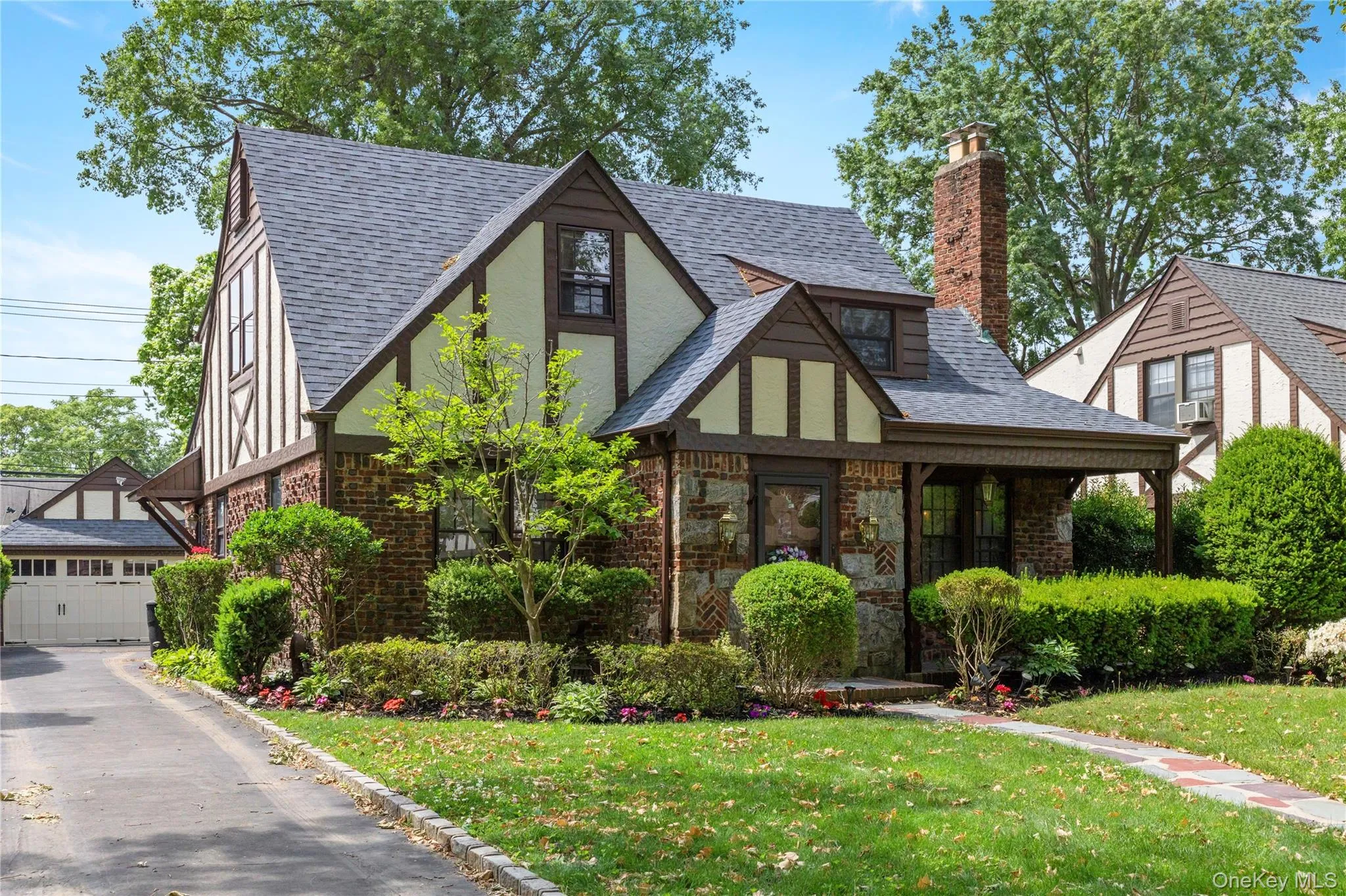 96 Meadow Street, Hempstead, NY, 3 Bedrooms Bedrooms, 6 Rooms Rooms,1 BathroomBathrooms,Residential,For Rent,Meadow,0,1009450 96 Meadow Street, Hempstead, NY, 3 Bedrooms Bedrooms, 6 Rooms Rooms,1 BathroomBathrooms,Residential,For Rent,Meadow,0,1009450