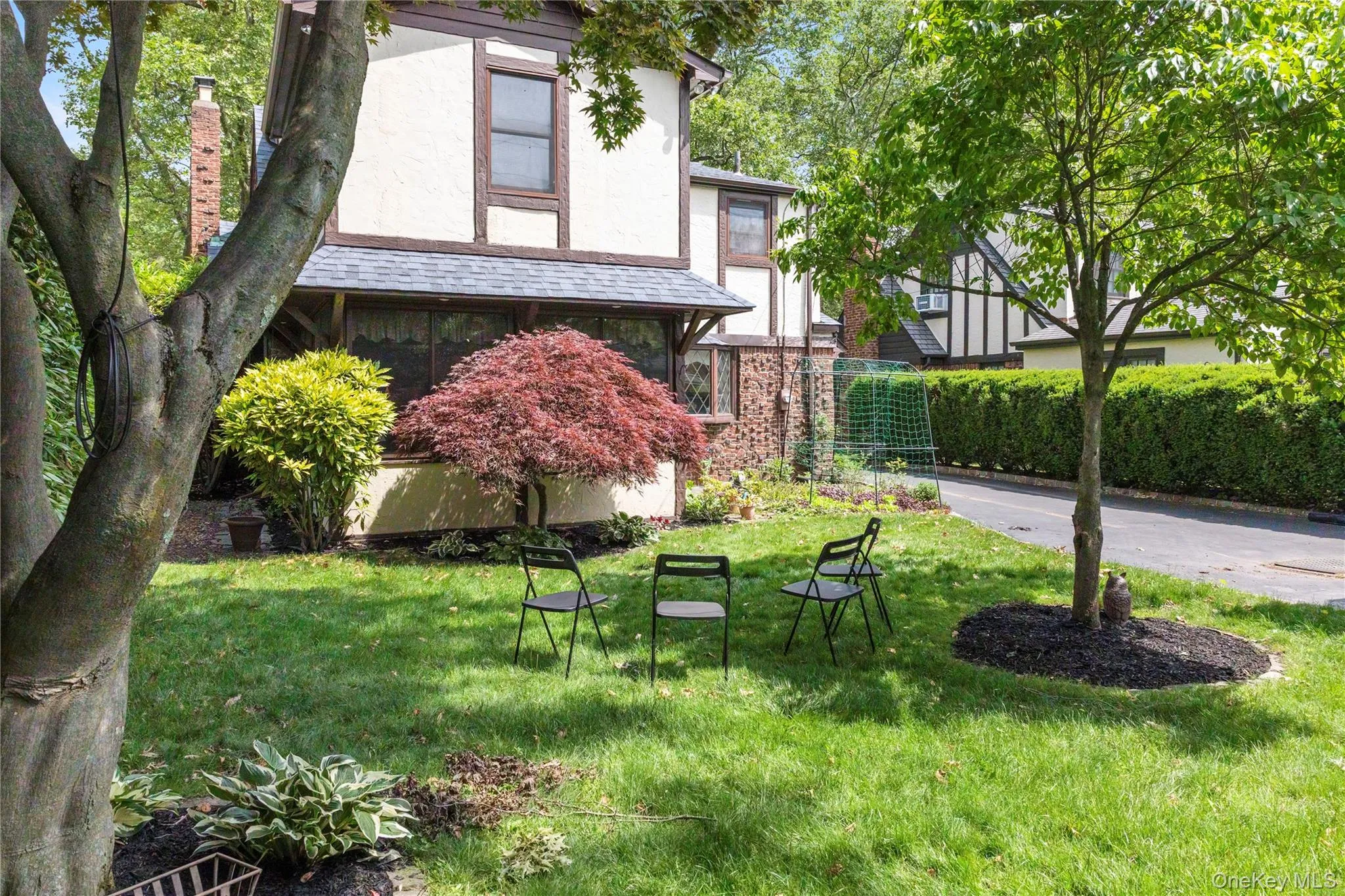 96 Meadow Street, Hempstead, NY, 3 Bedrooms Bedrooms, 6 Rooms Rooms,1 BathroomBathrooms,Residential,For Rent,Meadow,0,1009450 96 Meadow Street, Hempstead, NY, 3 Bedrooms Bedrooms, 6 Rooms Rooms,1 BathroomBathrooms,Residential,For Rent,Meadow,0,1009450