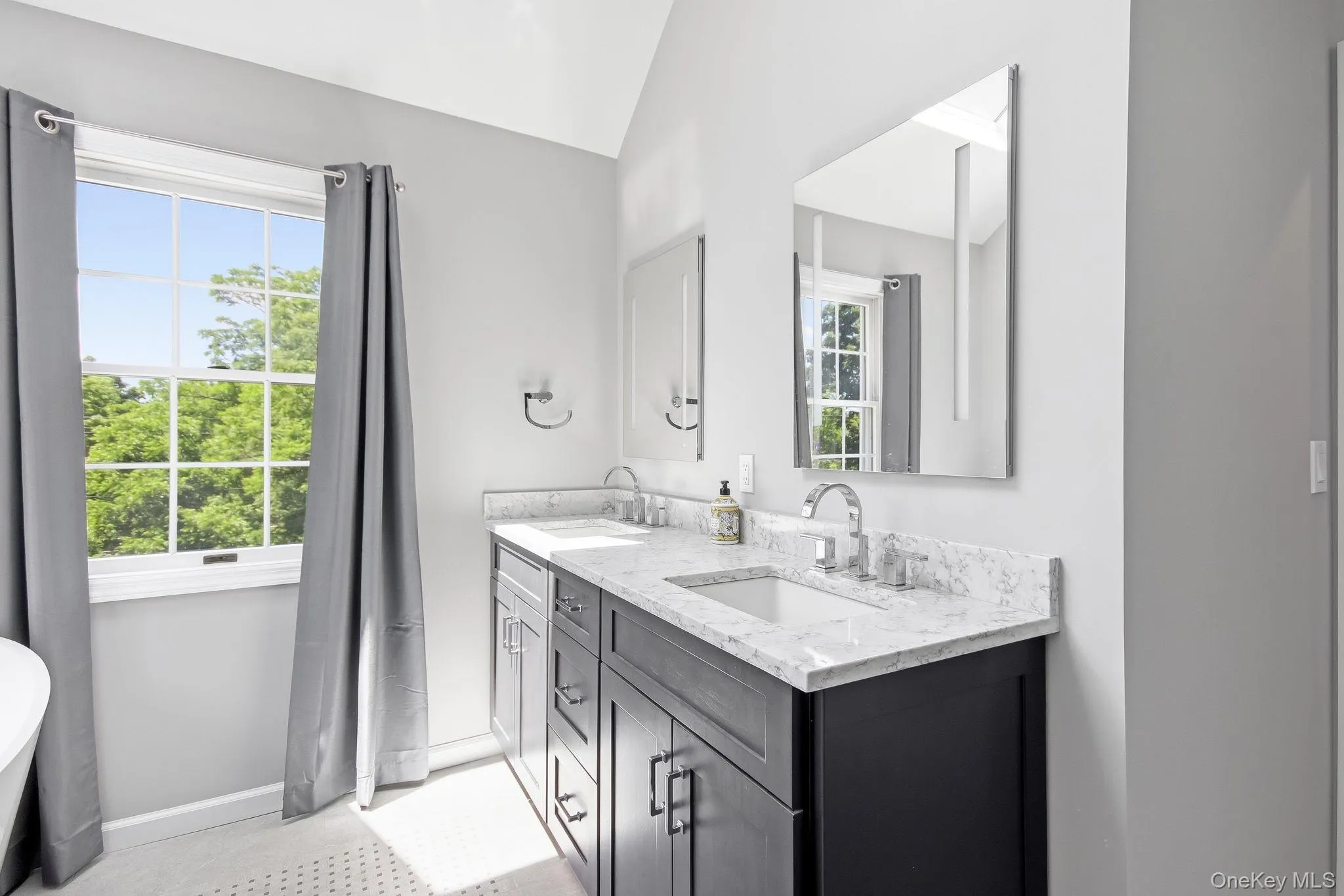104 Mountain View Road, Cortlandt, NY, 4 Bedrooms Bedrooms, 9 Rooms Rooms,2 BathroomsBathrooms,Residential,For Rent,Mountain View,0,KEY1009453 104 Mountain View Road, Cortlandt, NY, 4 Bedrooms Bedrooms, 9 Rooms Rooms,2 BathroomsBathrooms,Residential,For Rent,Mountain View,0,KEY1009453