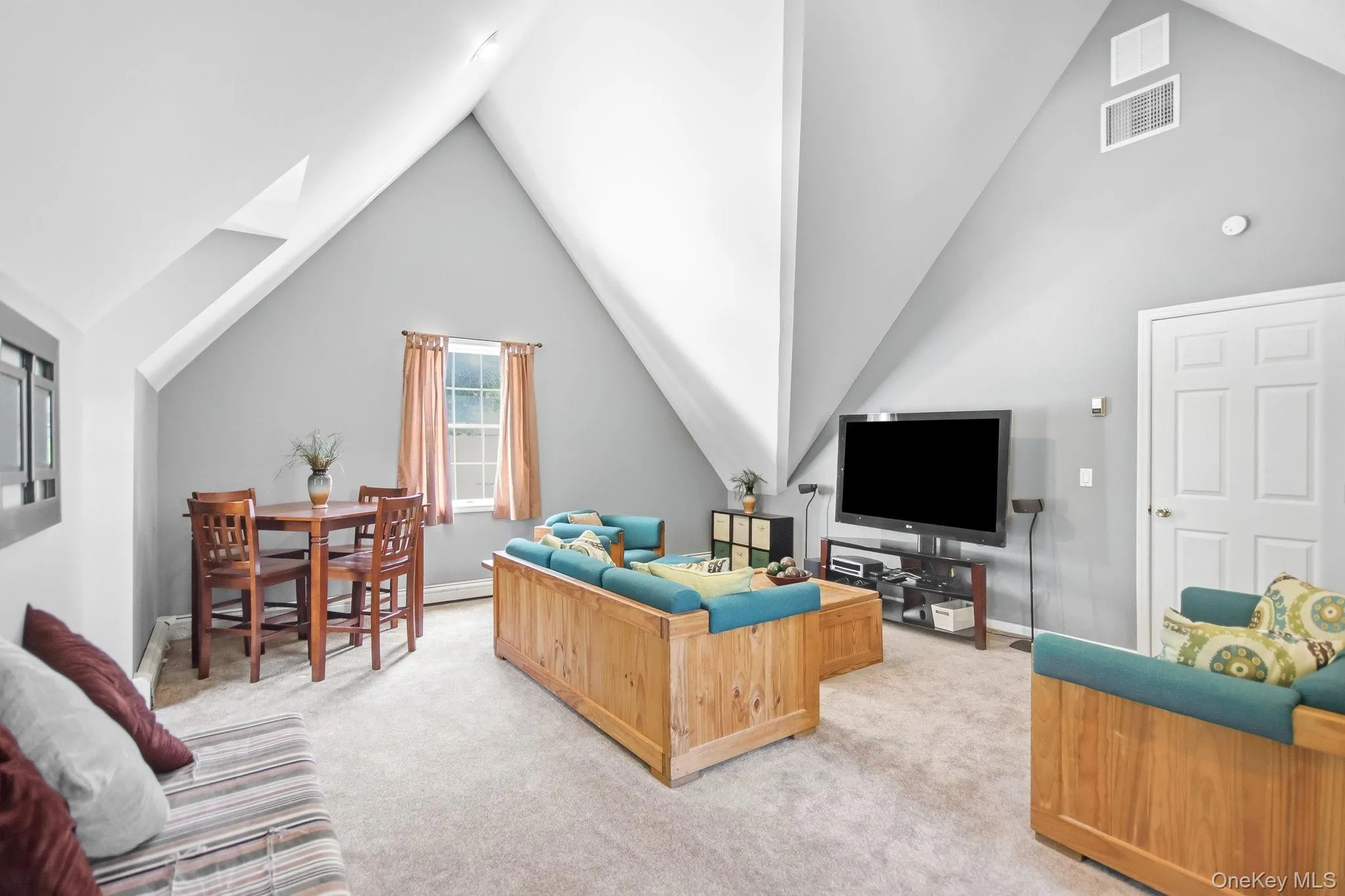 104 Mountain View Road, Cortlandt, NY, 4 Bedrooms Bedrooms, 9 Rooms Rooms,2 BathroomsBathrooms,Residential,For Rent,Mountain View,0,KEY1009453 104 Mountain View Road, Cortlandt, NY, 4 Bedrooms Bedrooms, 9 Rooms Rooms,2 BathroomsBathrooms,Residential,For Rent,Mountain View,0,KEY1009453