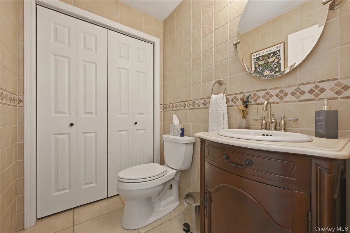 346 Seaford Avenue, Oyster Bay, NY, 4 Bedrooms Bedrooms, 9 Rooms Rooms,2 BathroomsBathrooms,Residential,For Rent,Seaford,0,1009456 346 Seaford Avenue, Oyster Bay, NY, 4 Bedrooms Bedrooms, 9 Rooms Rooms,2 BathroomsBathrooms,Residential,For Rent,Seaford,0,1009456