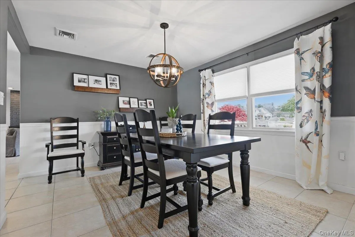 346 Seaford Avenue, Oyster Bay, NY, 4 Bedrooms Bedrooms, 9 Rooms Rooms,2 BathroomsBathrooms,Residential,For Rent,Seaford,0,1009456 346 Seaford Avenue, Oyster Bay, NY, 4 Bedrooms Bedrooms, 9 Rooms Rooms,2 BathroomsBathrooms,Residential,For Rent,Seaford,0,1009456
