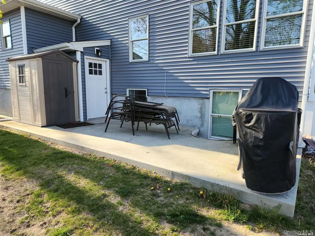 134 Ralph Avenue, Babylon, NY, 2 Bedrooms Bedrooms, 6 Rooms Rooms,2 BathroomsBathrooms,Residential Lease,For Rent,Ralph,0,1009457 134 Ralph Avenue, Babylon, NY, 2 Bedrooms Bedrooms, 6 Rooms Rooms,2 BathroomsBathrooms,Residential Lease,For Rent,Ralph,0,1009457