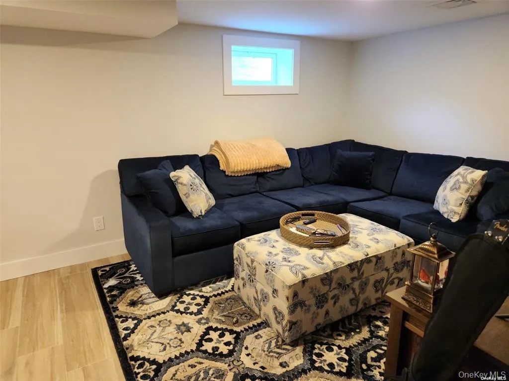 134 Ralph Avenue, Babylon, NY, 2 Bedrooms Bedrooms, 6 Rooms Rooms,2 BathroomsBathrooms,Residential Lease,For Rent,Ralph,0,1009457 134 Ralph Avenue, Babylon, NY, 2 Bedrooms Bedrooms, 6 Rooms Rooms,2 BathroomsBathrooms,Residential Lease,For Rent,Ralph,0,1009457