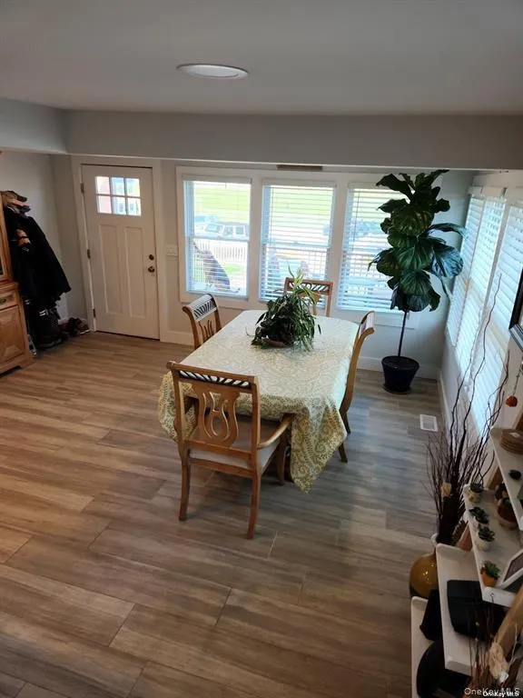 134 Ralph Avenue, Babylon, NY, 2 Bedrooms Bedrooms, 6 Rooms Rooms,2 BathroomsBathrooms,Residential Lease,For Rent,Ralph,0,1009457 134 Ralph Avenue, Babylon, NY, 2 Bedrooms Bedrooms, 6 Rooms Rooms,2 BathroomsBathrooms,Residential Lease,For Rent,Ralph,0,1009457