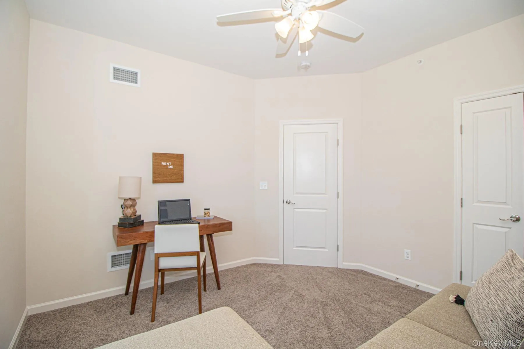 208 Ashley Court Avenue, Babylon, NY, 2 Bedrooms Bedrooms, 5 Rooms Rooms,2 BathroomsBathrooms,Residential Lease,For Rent,Ashley Court,0,1009458 208 Ashley Court Avenue, Babylon, NY, 2 Bedrooms Bedrooms, 5 Rooms Rooms,2 BathroomsBathrooms,Residential Lease,For Rent,Ashley Court,0,1009458