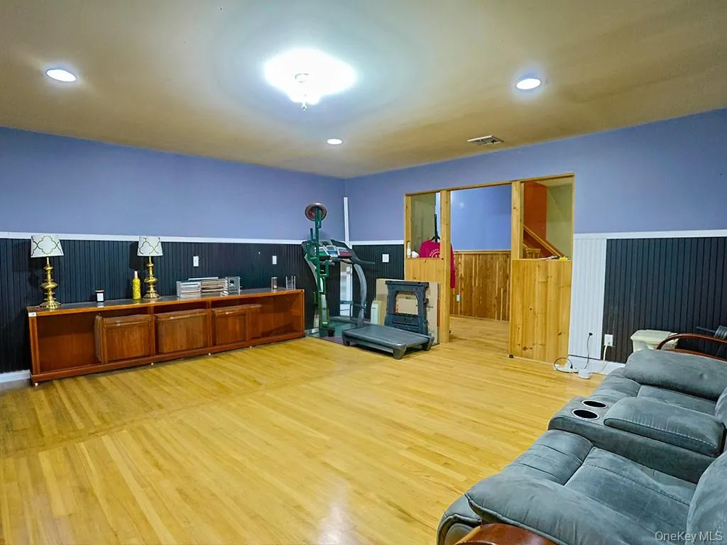 44 Paglia Drive, Mount Hope, NY, 4 Bedrooms Bedrooms, 10 Rooms Rooms,4 BathroomsBathrooms,Residential,For Rent,Paglia,0,1009460 44 Paglia Drive, Mount Hope, NY, 4 Bedrooms Bedrooms, 10 Rooms Rooms,4 BathroomsBathrooms,Residential,For Rent,Paglia,0,1009460