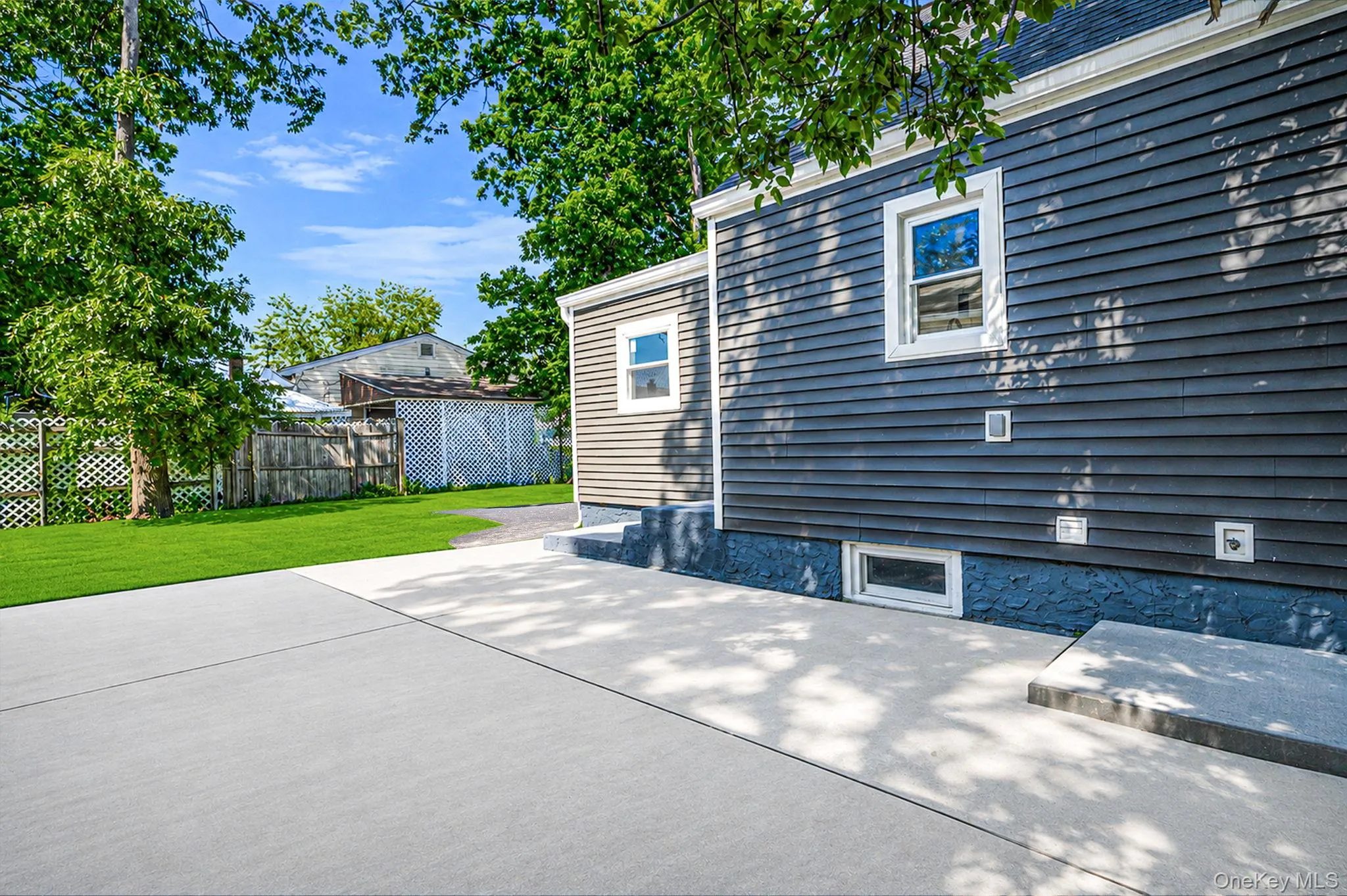 26 Brandon Avenue, Babylon, NY, 4 Bedrooms Bedrooms, 7 Rooms Rooms,3 BathroomsBathrooms,Residential,For Rent,Brandon,0,1009464 26 Brandon Avenue, Babylon, NY, 4 Bedrooms Bedrooms, 7 Rooms Rooms,3 BathroomsBathrooms,Residential,For Rent,Brandon,0,1009464