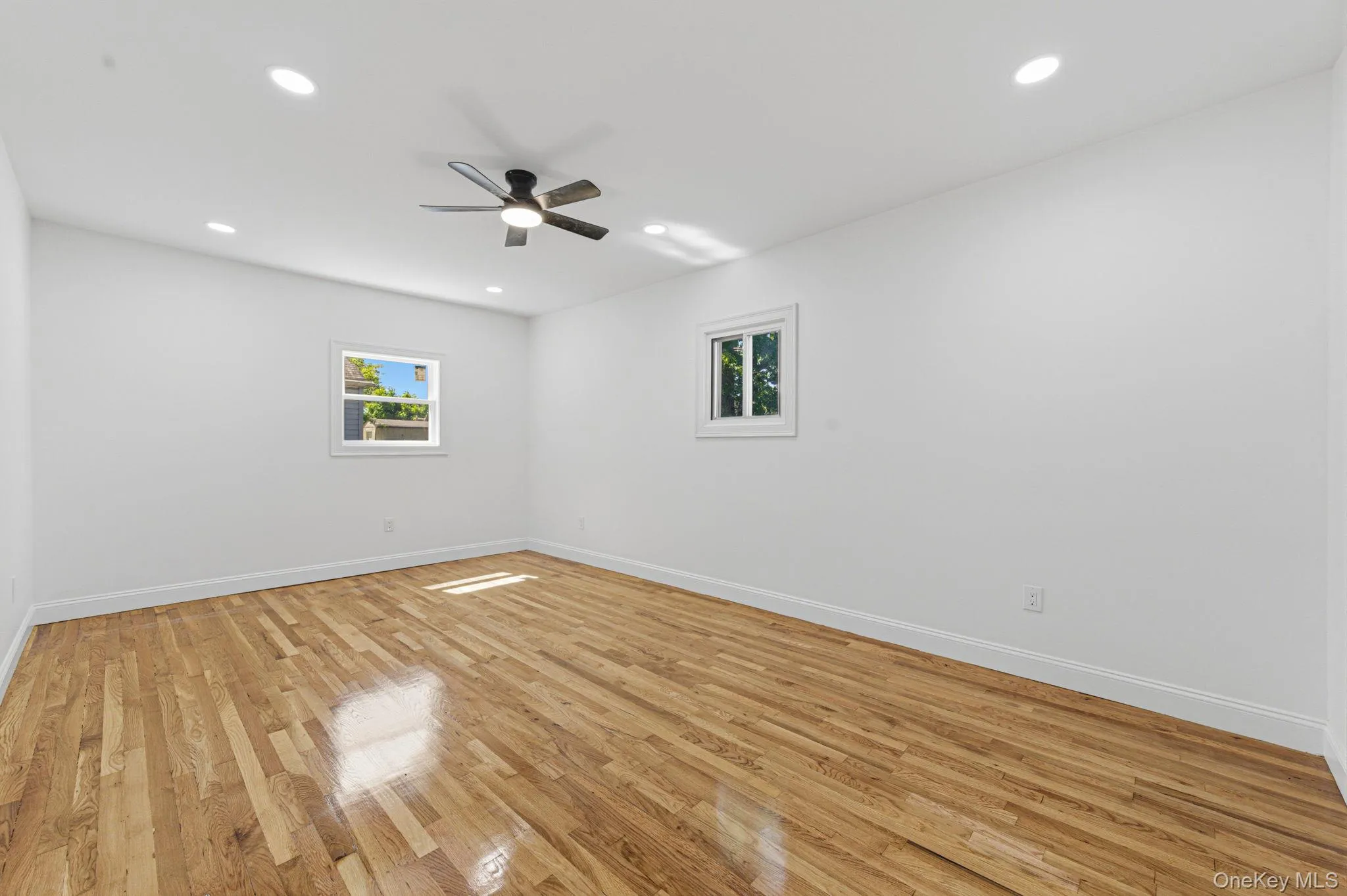 26 Brandon Avenue, Babylon, NY, 4 Bedrooms Bedrooms, 7 Rooms Rooms,3 BathroomsBathrooms,Residential,For Rent,Brandon,0,1009464 26 Brandon Avenue, Babylon, NY, 4 Bedrooms Bedrooms, 7 Rooms Rooms,3 BathroomsBathrooms,Residential,For Rent,Brandon,0,1009464