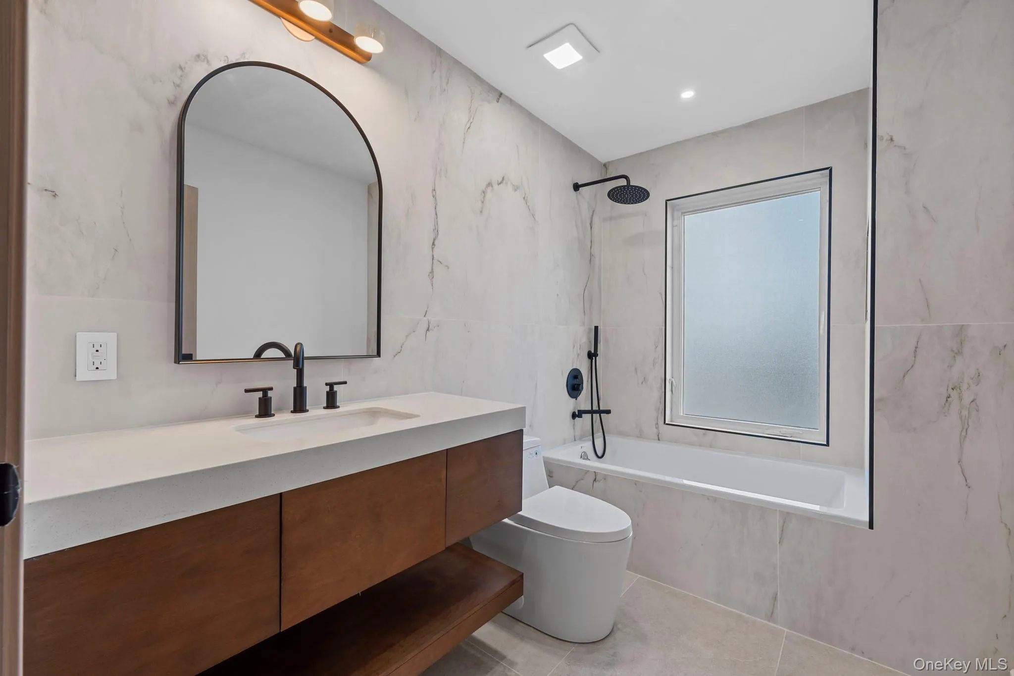 3453 Ocean Avenue, Hempstead, NY, 6 Bedrooms Bedrooms, 19 Rooms Rooms,3 BathroomsBathrooms,Residential,For Rent,Ocean,0,1009465 3453 Ocean Avenue, Hempstead, NY, 6 Bedrooms Bedrooms, 19 Rooms Rooms,3 BathroomsBathrooms,Residential,For Rent,Ocean,0,1009465