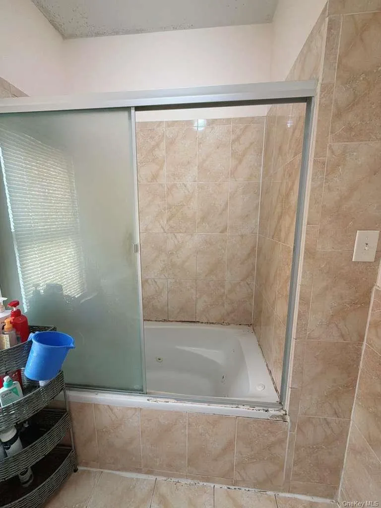 3408 ELY Avenue, New York, NY, 3 Bedrooms Bedrooms, 5 Rooms Rooms,2 BathroomsBathrooms,Residential,For Rent,ELY,0,1009470 3408 ELY Avenue, New York, NY, 3 Bedrooms Bedrooms, 5 Rooms Rooms,2 BathroomsBathrooms,Residential,For Rent,ELY,0,1009470