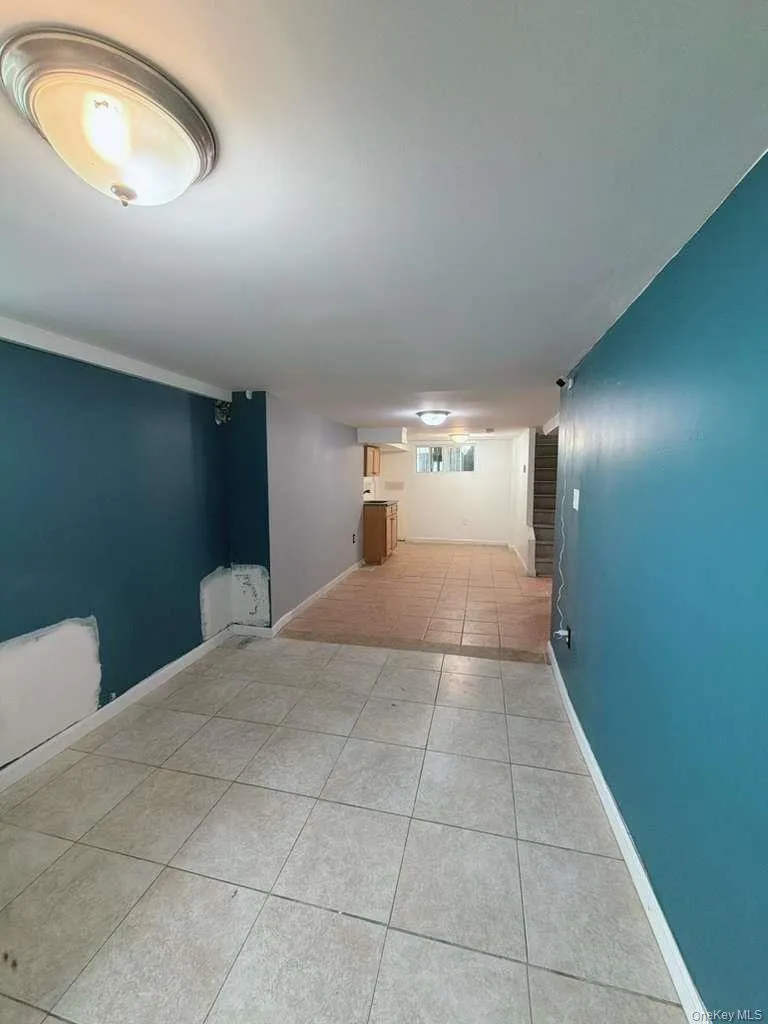 3408 ELY Avenue, New York, NY, 3 Bedrooms Bedrooms, 5 Rooms Rooms,2 BathroomsBathrooms,Residential,For Rent,ELY,0,1009470 3408 ELY Avenue, New York, NY, 3 Bedrooms Bedrooms, 5 Rooms Rooms,2 BathroomsBathrooms,Residential,For Rent,ELY,0,1009470