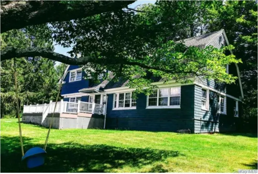 10 Spring Street, Hunter, NY, 6 Bedrooms Bedrooms, 15 Rooms Rooms,5 BathroomsBathrooms,Residential,For Rent,Spring,0,1009471 10 Spring Street, Hunter, NY, 6 Bedrooms Bedrooms, 15 Rooms Rooms,5 BathroomsBathrooms,Residential,For Rent,Spring,0,1009471