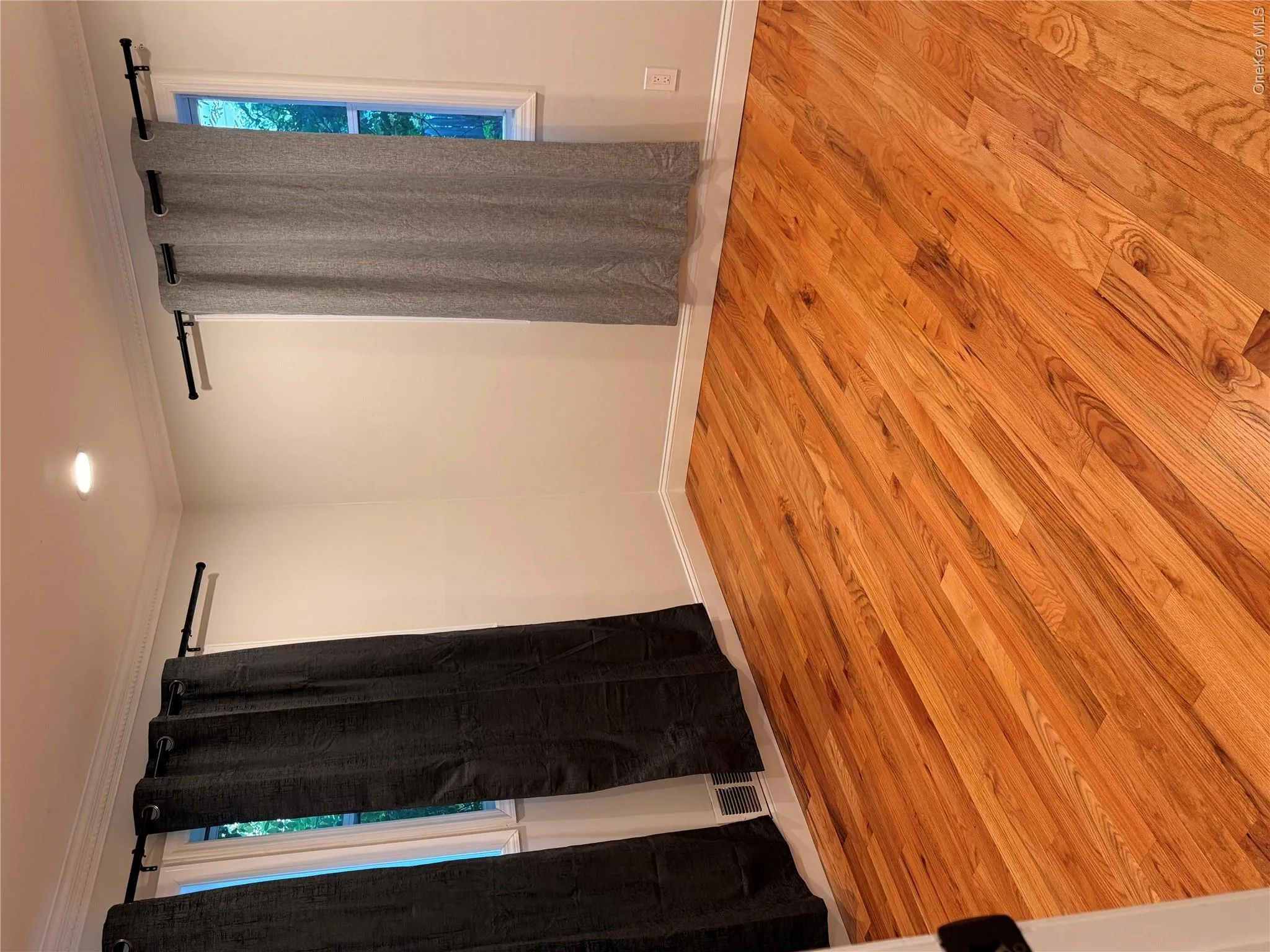 43 Lakewood Avenue, Brookhaven, NY, 4 Bedrooms Bedrooms, 8 Rooms Rooms,2 BathroomsBathrooms,Residential Lease,For Rent,Lakewood,0,1009473 43 Lakewood Avenue, Brookhaven, NY, 4 Bedrooms Bedrooms, 8 Rooms Rooms,2 BathroomsBathrooms,Residential Lease,For Rent,Lakewood,0,1009473