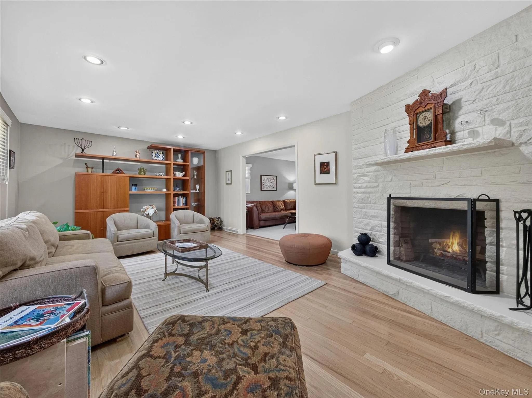 9 East Place, Ramapo, NY, 3 Bedrooms Bedrooms, 11 Rooms Rooms,3 BathroomsBathrooms,Residential,For Rent,East,0,1009475 9 East Place, Ramapo, NY, 3 Bedrooms Bedrooms, 11 Rooms Rooms,3 BathroomsBathrooms,Residential,For Rent,East,0,1009475