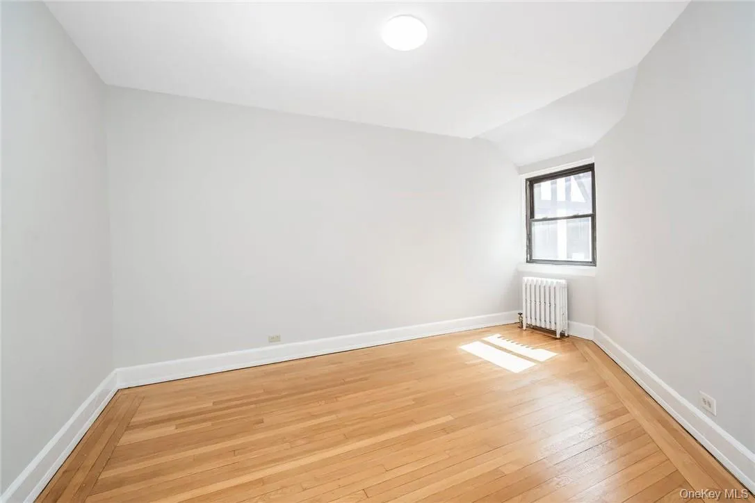 2nd Bedroom 2nd Bedroom