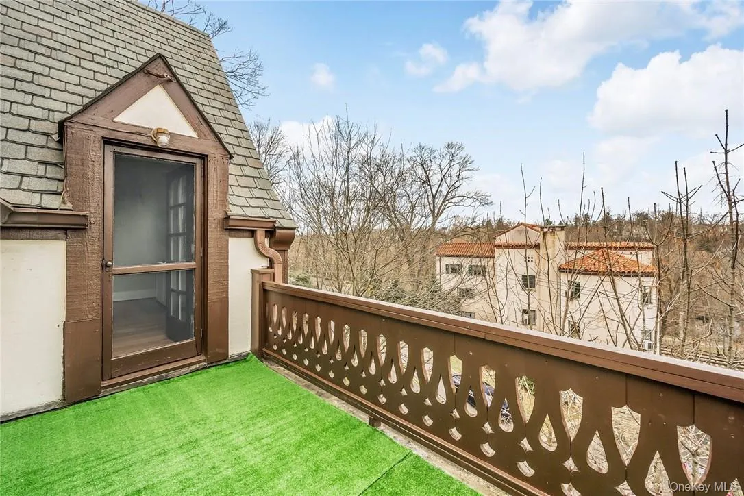 64 Kensington Road, Eastchester, NY, 2 Bedrooms Bedrooms, 4 Rooms Rooms,1 BathroomBathrooms,Residential Lease,For Rent,Kensington,0,1009480 64 Kensington Road, Eastchester, NY, 2 Bedrooms Bedrooms, 4 Rooms Rooms,1 BathroomBathrooms,Residential Lease,For Rent,Kensington,0,1009480