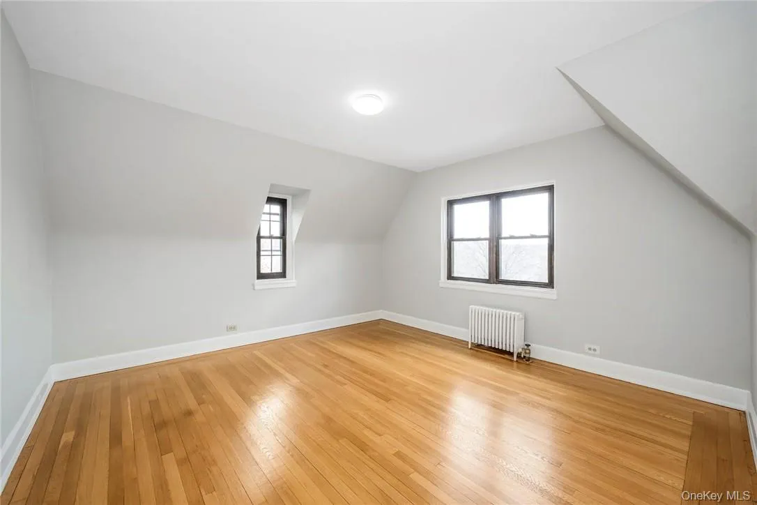 64 Kensington Road, Eastchester, NY, 2 Bedrooms Bedrooms, 4 Rooms Rooms,1 BathroomBathrooms,Residential Lease,For Rent,Kensington,0,1009480 64 Kensington Road, Eastchester, NY, 2 Bedrooms Bedrooms, 4 Rooms Rooms,1 BathroomBathrooms,Residential Lease,For Rent,Kensington,0,1009480