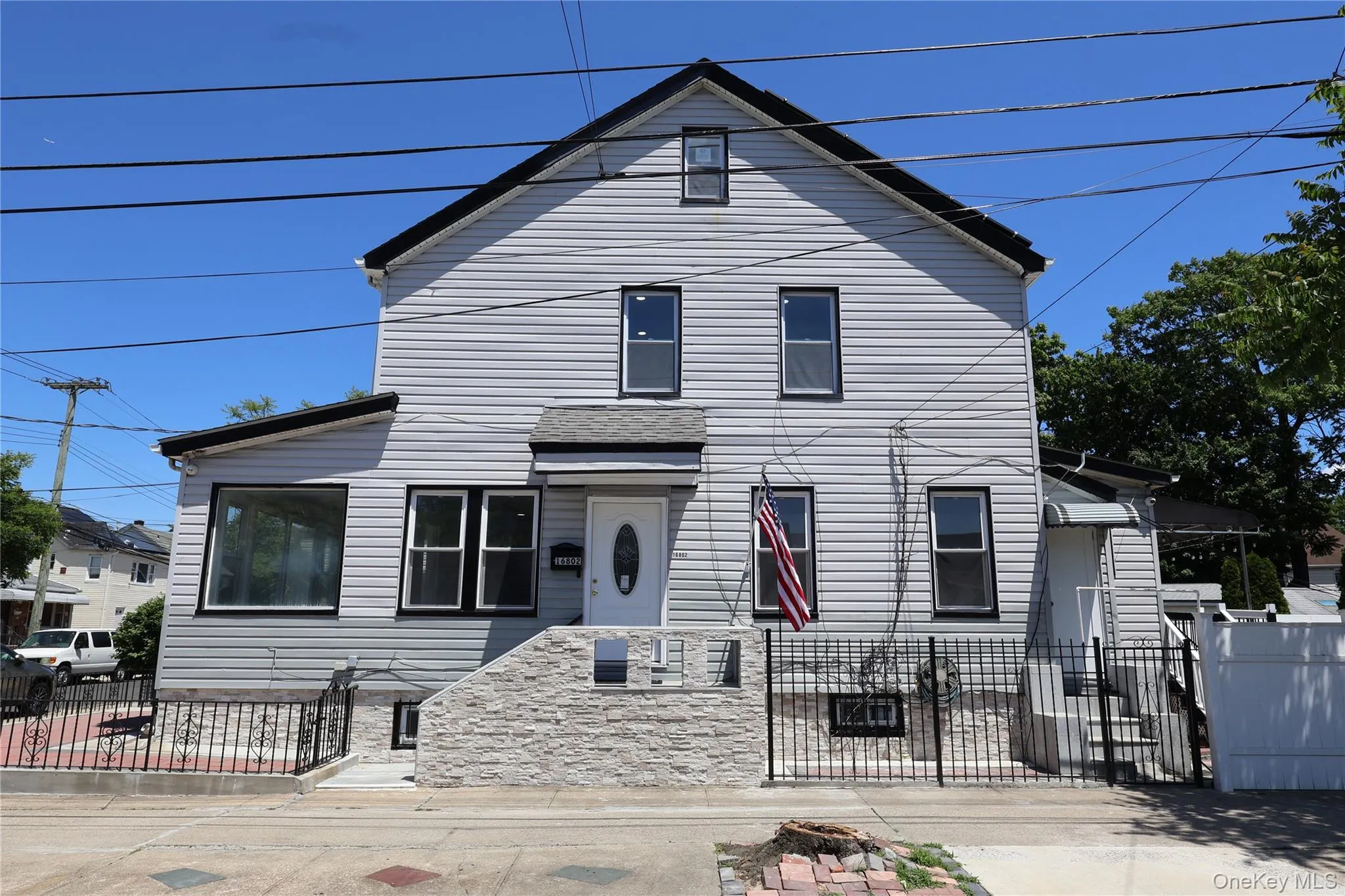 168-02 116th Avenue, New York, NY, 5 Bedrooms Bedrooms, 12 Rooms Rooms,3 BathroomsBathrooms,Residential,For Rent,116th,0,1009482 168-02 116th Avenue, New York, NY, 5 Bedrooms Bedrooms, 12 Rooms Rooms,3 BathroomsBathrooms,Residential,For Rent,116th,0,1009482
