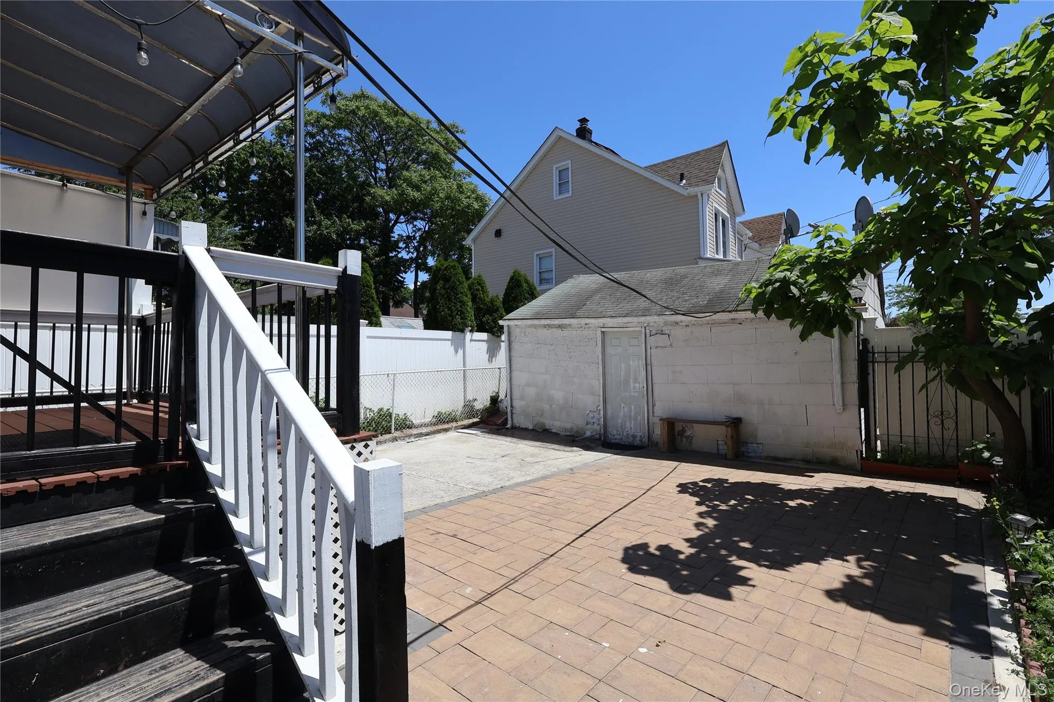 168-02 116th Avenue, New York, NY, 5 Bedrooms Bedrooms, 12 Rooms Rooms,3 BathroomsBathrooms,Residential,For Rent,116th,0,1009482 168-02 116th Avenue, New York, NY, 5 Bedrooms Bedrooms, 12 Rooms Rooms,3 BathroomsBathrooms,Residential,For Rent,116th,0,1009482