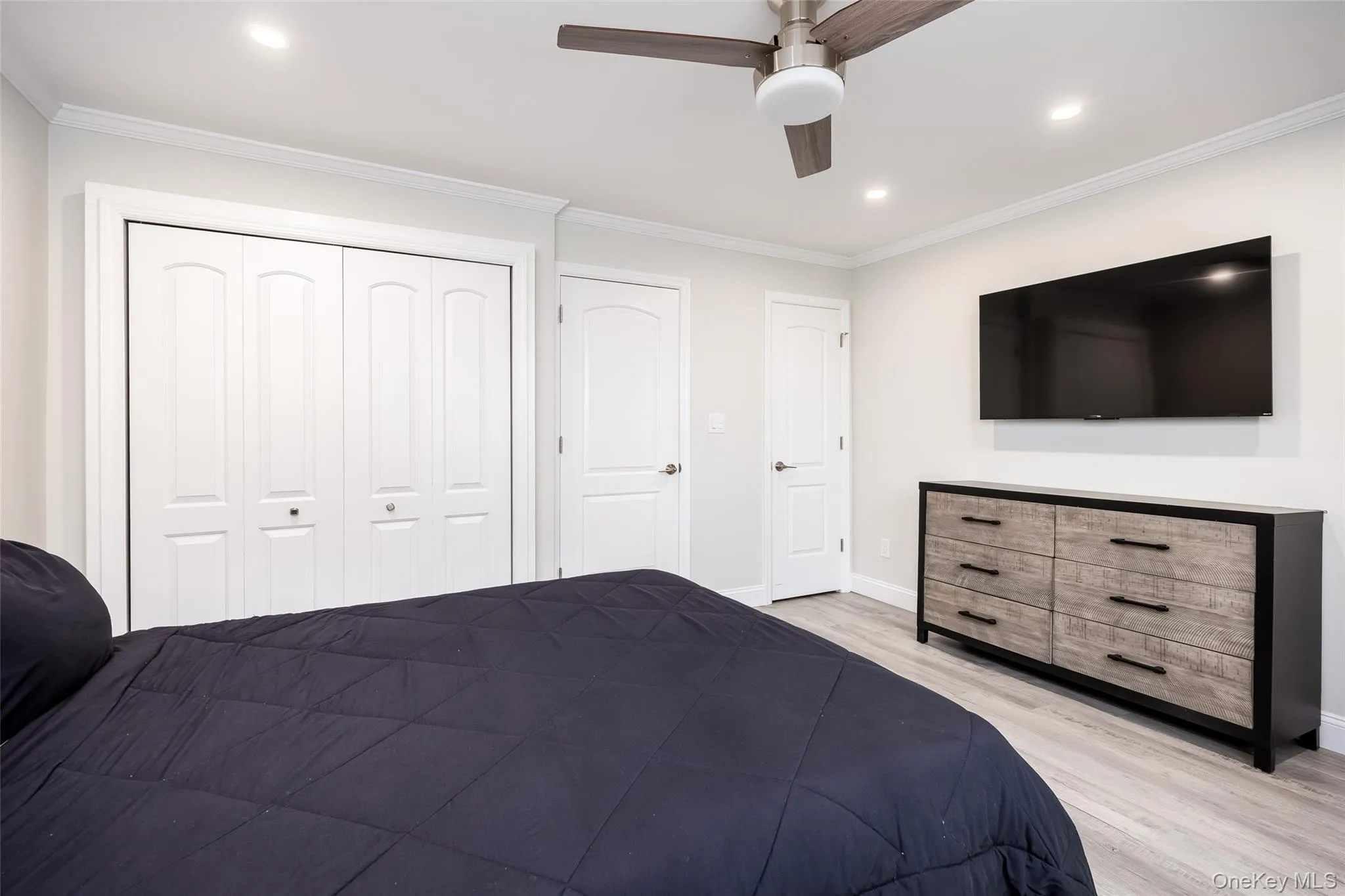 200 Merrick Road, Babylon, NY, 1 Bedroom Bedrooms, 5 Rooms Rooms,1 BathroomBathrooms,Residential,For Rent,Merrick,0,1009484 200 Merrick Road, Babylon, NY, 1 Bedroom Bedrooms, 5 Rooms Rooms,1 BathroomBathrooms,Residential,For Rent,Merrick,0,1009484