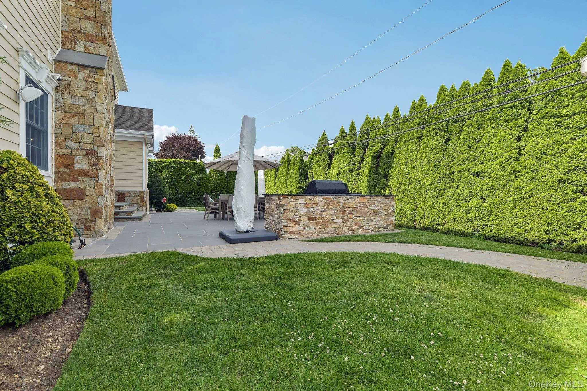 217 Wellington Road, Hempstead, NY, 4 Bedrooms Bedrooms, 9 Rooms Rooms,3 BathroomsBathrooms,Residential,For Rent,Wellington,0,1009486 217 Wellington Road, Hempstead, NY, 4 Bedrooms Bedrooms, 9 Rooms Rooms,3 BathroomsBathrooms,Residential,For Rent,Wellington,0,1009486