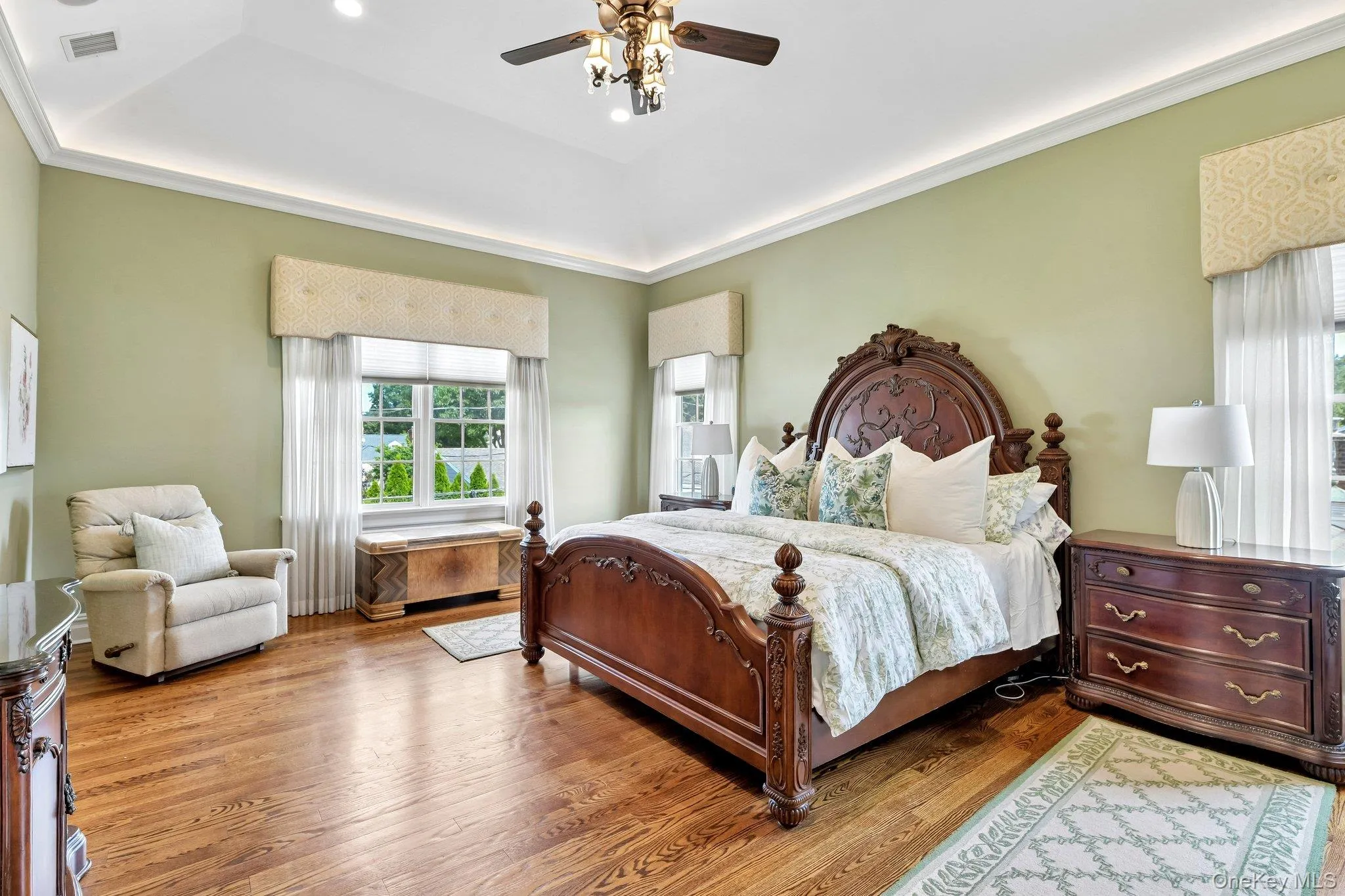 217 Wellington Road, Hempstead, NY, 4 Bedrooms Bedrooms, 9 Rooms Rooms,3 BathroomsBathrooms,Residential,For Rent,Wellington,0,1009486 217 Wellington Road, Hempstead, NY, 4 Bedrooms Bedrooms, 9 Rooms Rooms,3 BathroomsBathrooms,Residential,For Rent,Wellington,0,1009486