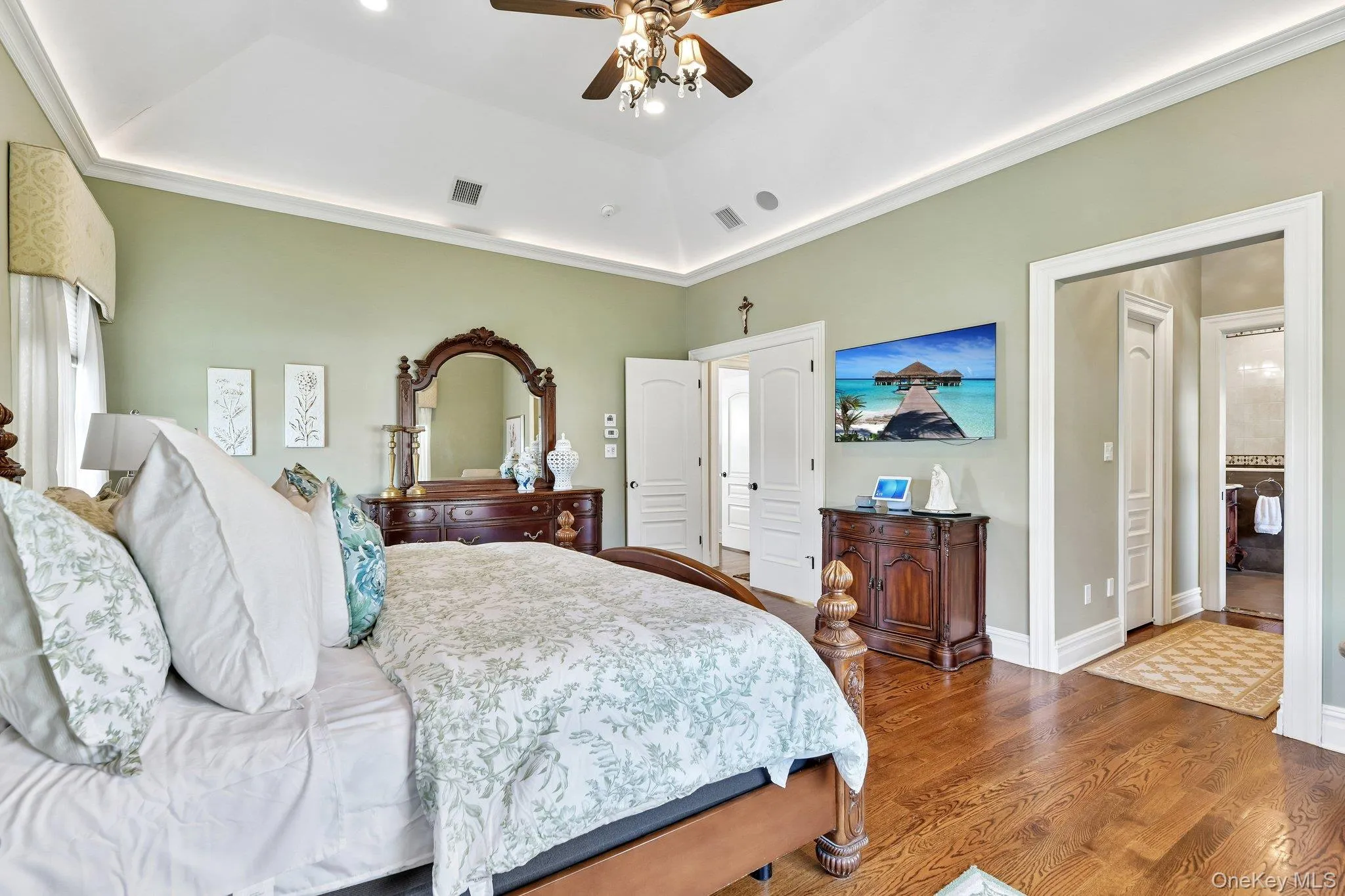 217 Wellington Road, Hempstead, NY, 4 Bedrooms Bedrooms, 9 Rooms Rooms,3 BathroomsBathrooms,Residential,For Rent,Wellington,0,1009486 217 Wellington Road, Hempstead, NY, 4 Bedrooms Bedrooms, 9 Rooms Rooms,3 BathroomsBathrooms,Residential,For Rent,Wellington,0,1009486