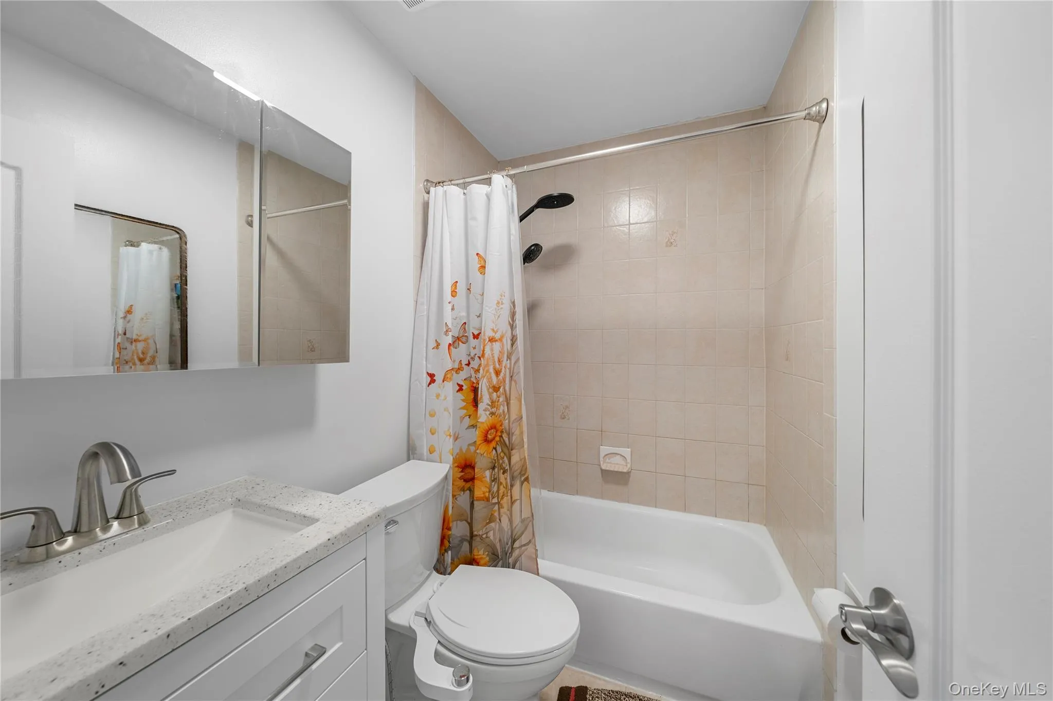 39 Seymour Drive, Brookhaven, NY, 3 Bedrooms Bedrooms, 7 Rooms Rooms,2 BathroomsBathrooms,Residential,For Rent,Seymour,0,1009491 39 Seymour Drive, Brookhaven, NY, 3 Bedrooms Bedrooms, 7 Rooms Rooms,2 BathroomsBathrooms,Residential,For Rent,Seymour,0,1009491
