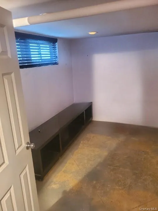 55-05 84th Street, New York, NY, 2 Bedrooms Bedrooms, 5 Rooms Rooms,1 BathroomBathrooms,Residential,For Rent,84th,0,1009496 55-05 84th Street, New York, NY, 2 Bedrooms Bedrooms, 5 Rooms Rooms,1 BathroomBathrooms,Residential,For Rent,84th,0,1009496