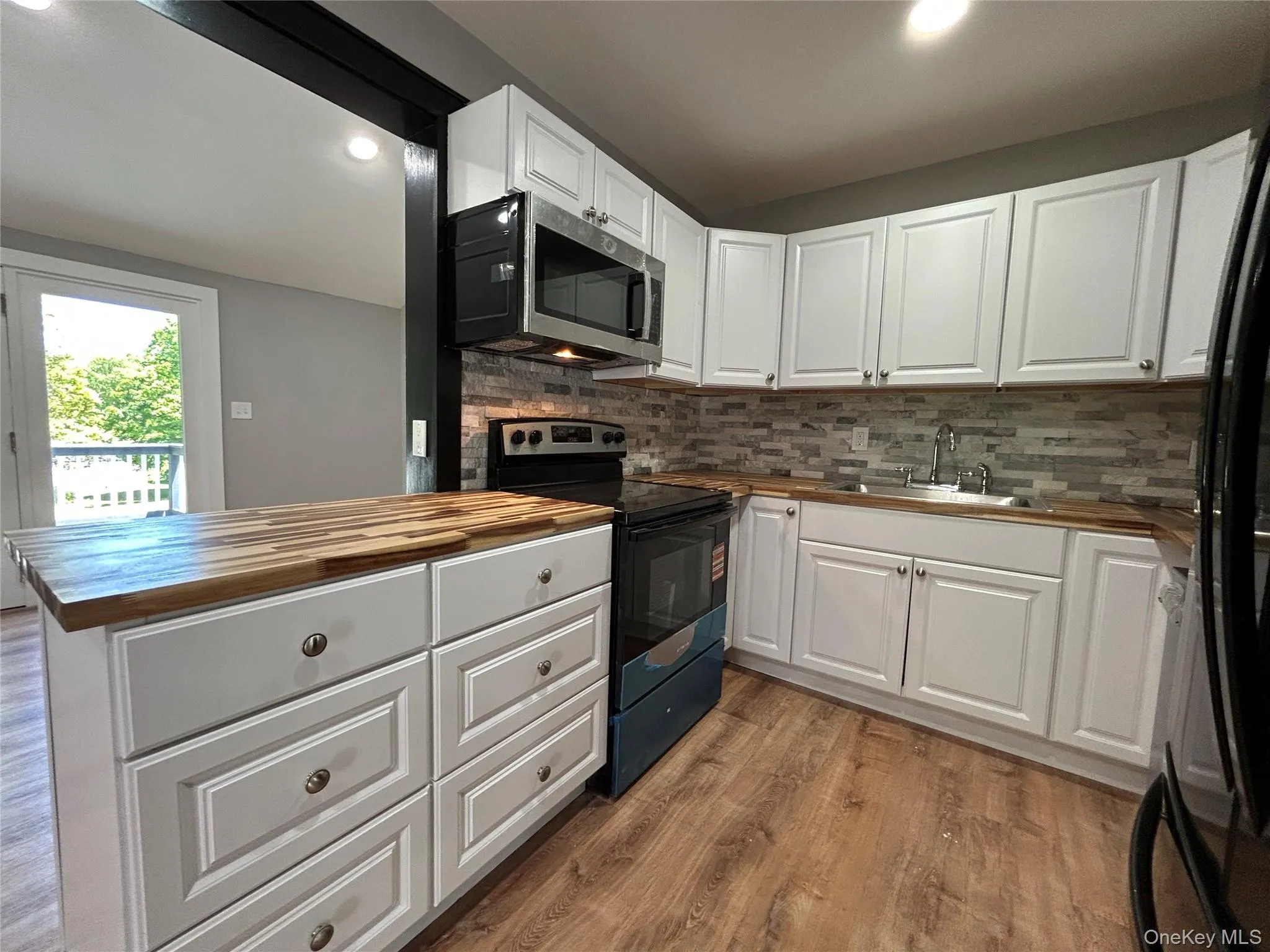 32 Reimer Avenue, Dover, NY, 3 Bedrooms Bedrooms, 8 Rooms Rooms,1 BathroomBathrooms,Residential Lease,For Rent,Reimer,0,1009499 32 Reimer Avenue, Dover, NY, 3 Bedrooms Bedrooms, 8 Rooms Rooms,1 BathroomBathrooms,Residential Lease,For Rent,Reimer,0,1009499