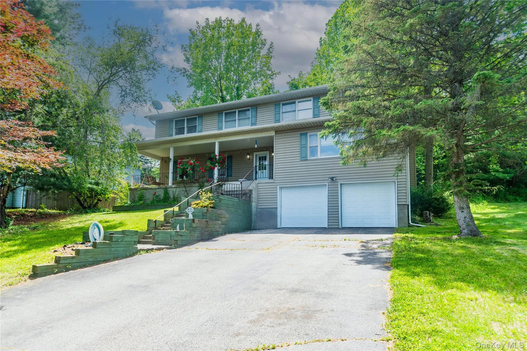 8 Shaker Court, New Windsor, NY, 5 Bedrooms Bedrooms, 9 Rooms Rooms,2 BathroomsBathrooms,Residential,For Rent,Shaker,0,1009500 8 Shaker Court, New Windsor, NY, 5 Bedrooms Bedrooms, 9 Rooms Rooms,2 BathroomsBathrooms,Residential,For Rent,Shaker,0,1009500