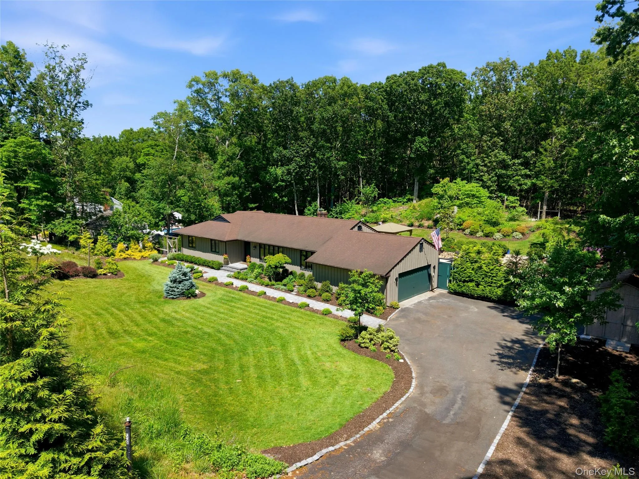 53 Soundview Drive, Brookhaven, NY, 3 Bedrooms Bedrooms, 9 Rooms Rooms,2 BathroomsBathrooms,Residential,For Rent,Soundview,0,1009503 53 Soundview Drive, Brookhaven, NY, 3 Bedrooms Bedrooms, 9 Rooms Rooms,2 BathroomsBathrooms,Residential,For Rent,Soundview,0,1009503