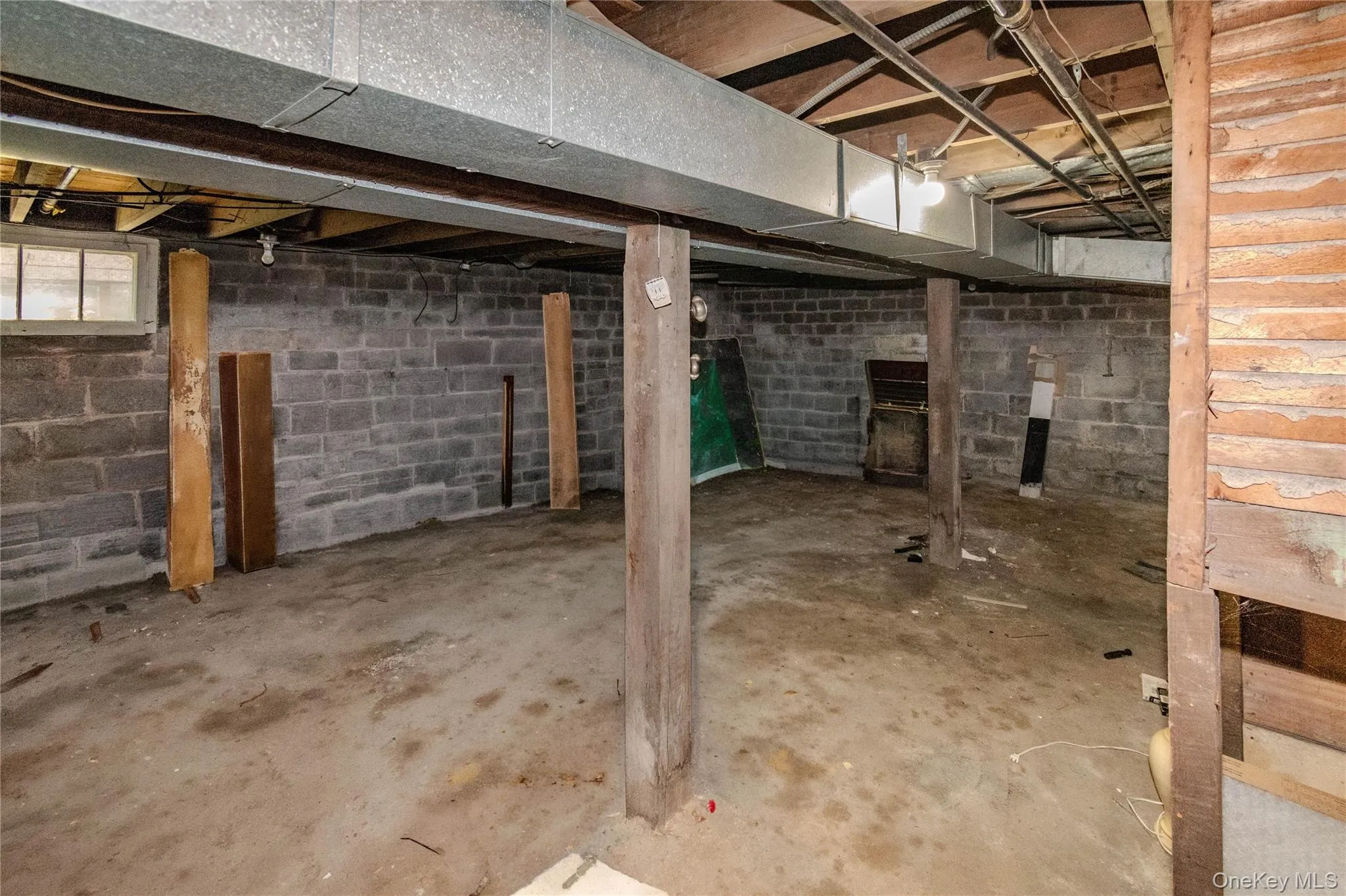 118 College Avenue, Poughkeepsie, NY, 3 Bedrooms Bedrooms, 7 Rooms Rooms,1 BathroomBathrooms,Residential,For Rent,College,0,KEY1009506 118 College Avenue, Poughkeepsie, NY, 3 Bedrooms Bedrooms, 7 Rooms Rooms,1 BathroomBathrooms,Residential,For Rent,College,0,KEY1009506