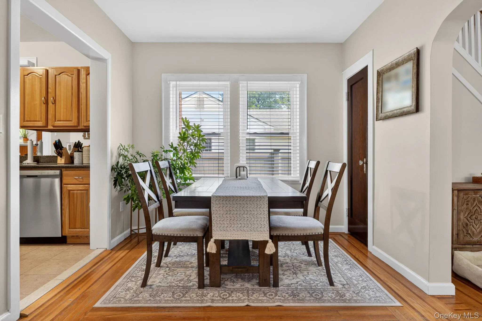 2456 Rockville Centre Parkway, Hempstead, NY, 3 Bedrooms Bedrooms, 7 Rooms Rooms,2 BathroomsBathrooms,Residential,For Rent,Rockville Centre,0,1009511 2456 Rockville Centre Parkway, Hempstead, NY, 3 Bedrooms Bedrooms, 7 Rooms Rooms,2 BathroomsBathrooms,Residential,For Rent,Rockville Centre,0,1009511