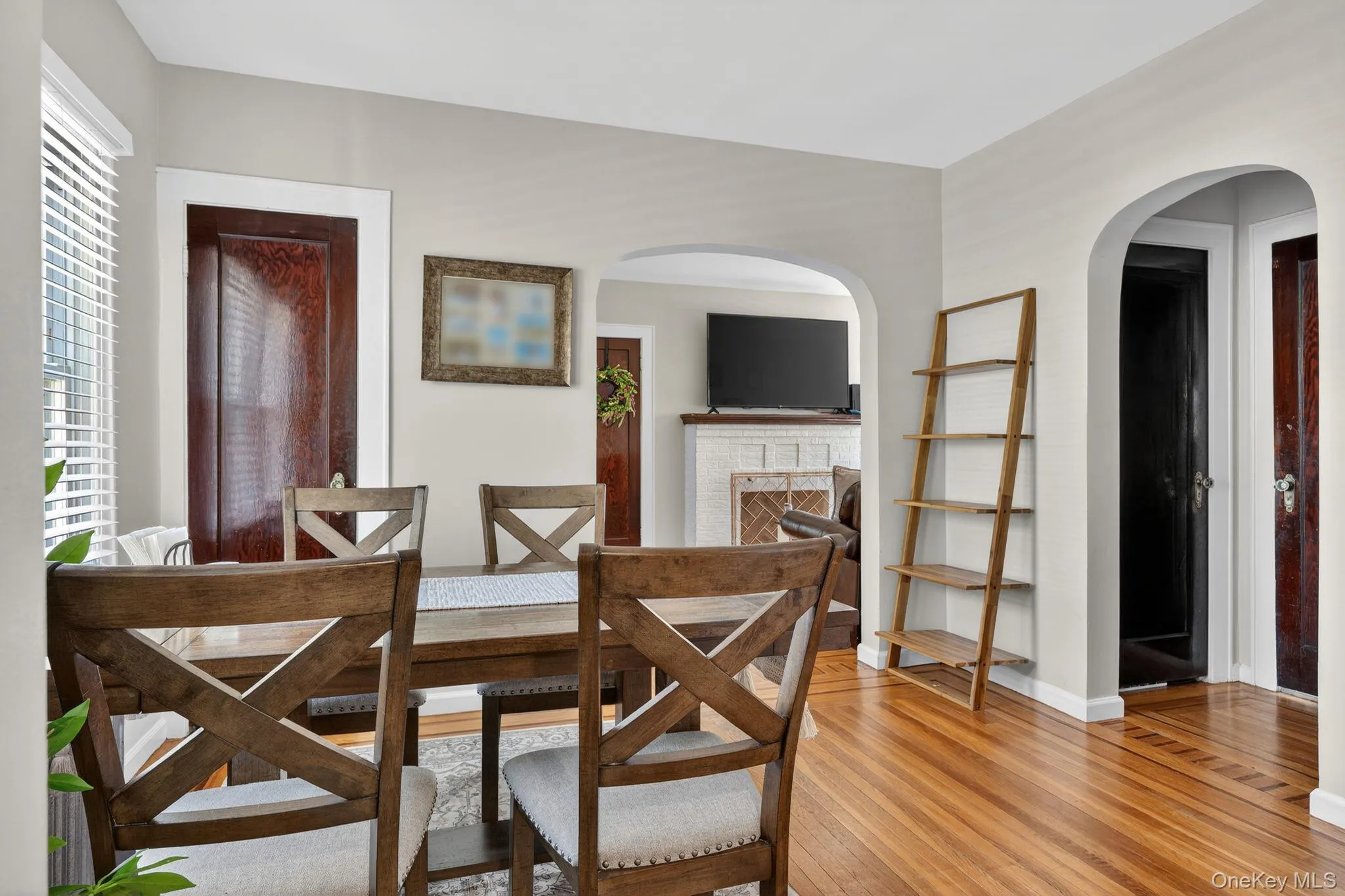 2456 Rockville Centre Parkway, Hempstead, NY, 3 Bedrooms Bedrooms, 7 Rooms Rooms,2 BathroomsBathrooms,Residential,For Rent,Rockville Centre,0,1009511 2456 Rockville Centre Parkway, Hempstead, NY, 3 Bedrooms Bedrooms, 7 Rooms Rooms,2 BathroomsBathrooms,Residential,For Rent,Rockville Centre,0,1009511