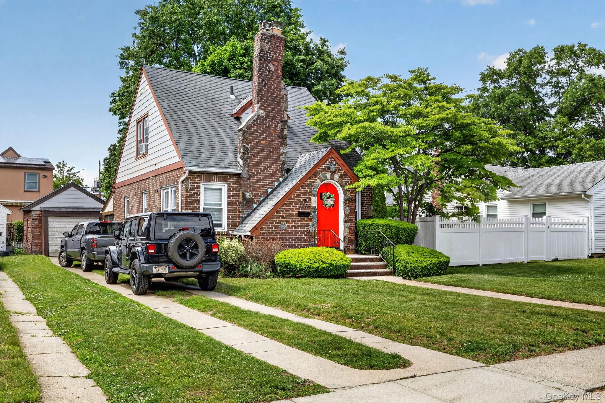 2456 Rockville Centre Parkway, Hempstead, NY, 3 Bedrooms Bedrooms, 7 Rooms Rooms,2 BathroomsBathrooms,Residential,For Rent,Rockville Centre,0,1009511 2456 Rockville Centre Parkway, Hempstead, NY, 3 Bedrooms Bedrooms, 7 Rooms Rooms,2 BathroomsBathrooms,Residential,For Rent,Rockville Centre,0,1009511