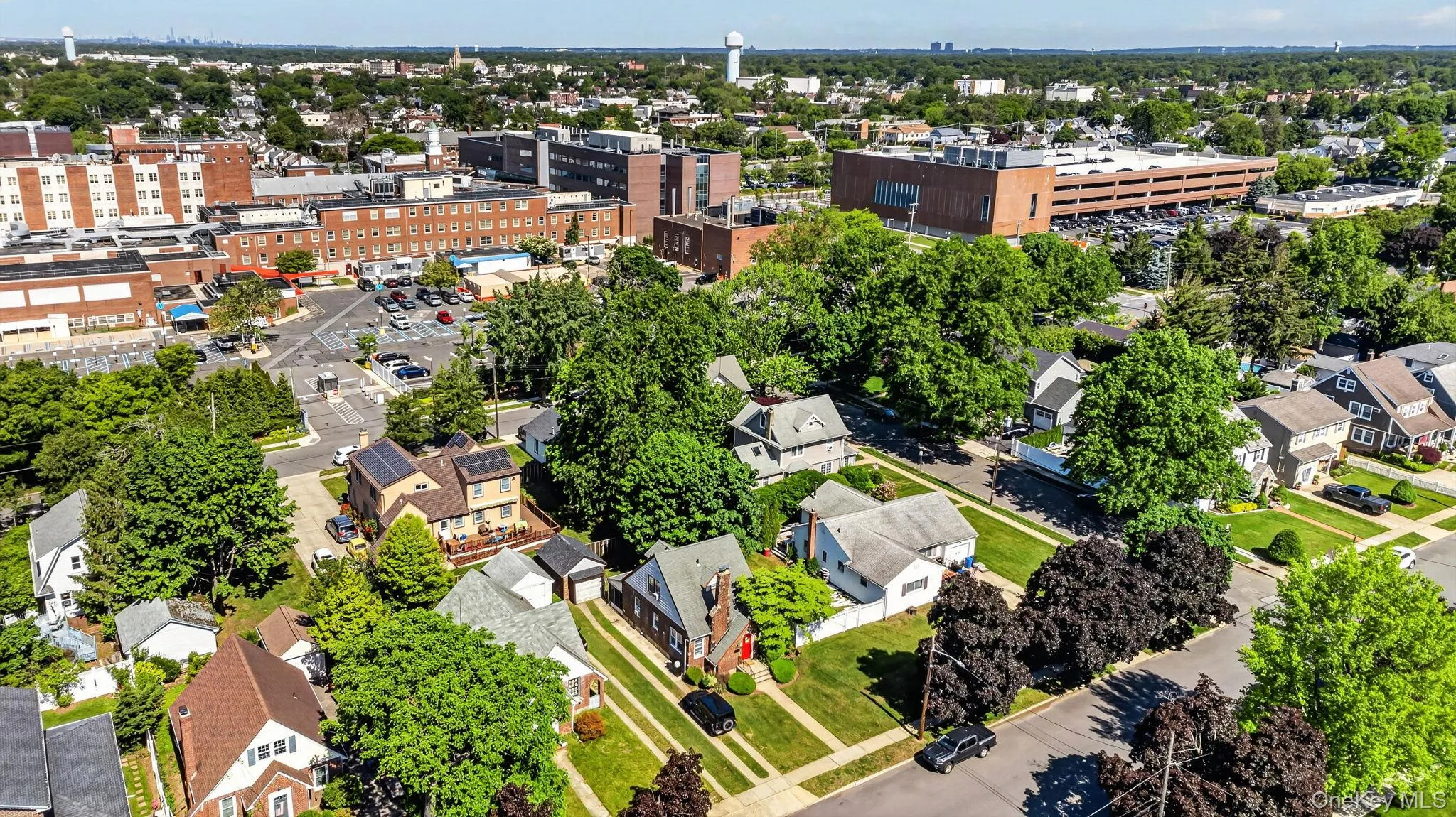 2456 Rockville Centre Parkway, Hempstead, NY, 3 Bedrooms Bedrooms, 7 Rooms Rooms,2 BathroomsBathrooms,Residential,For Rent,Rockville Centre,0,1009511 2456 Rockville Centre Parkway, Hempstead, NY, 3 Bedrooms Bedrooms, 7 Rooms Rooms,2 BathroomsBathrooms,Residential,For Rent,Rockville Centre,0,1009511