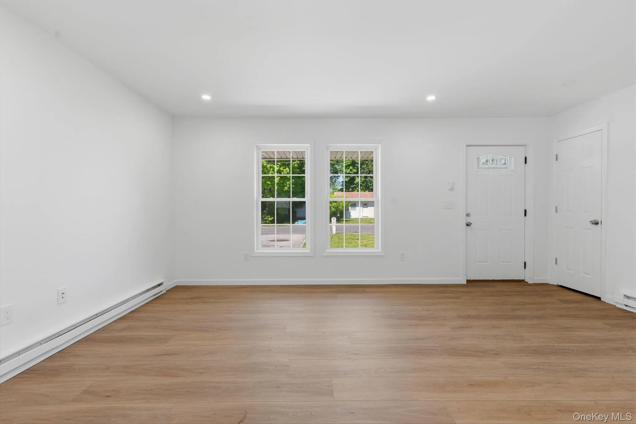 655 Post Avenue, Brookhaven, NY, 3 Bedrooms Bedrooms, 6 Rooms Rooms,1 BathroomBathrooms,Residential Lease,For Rent,Post,0,1009512 655 Post Avenue, Brookhaven, NY, 3 Bedrooms Bedrooms, 6 Rooms Rooms,1 BathroomBathrooms,Residential Lease,For Rent,Post,0,1009512