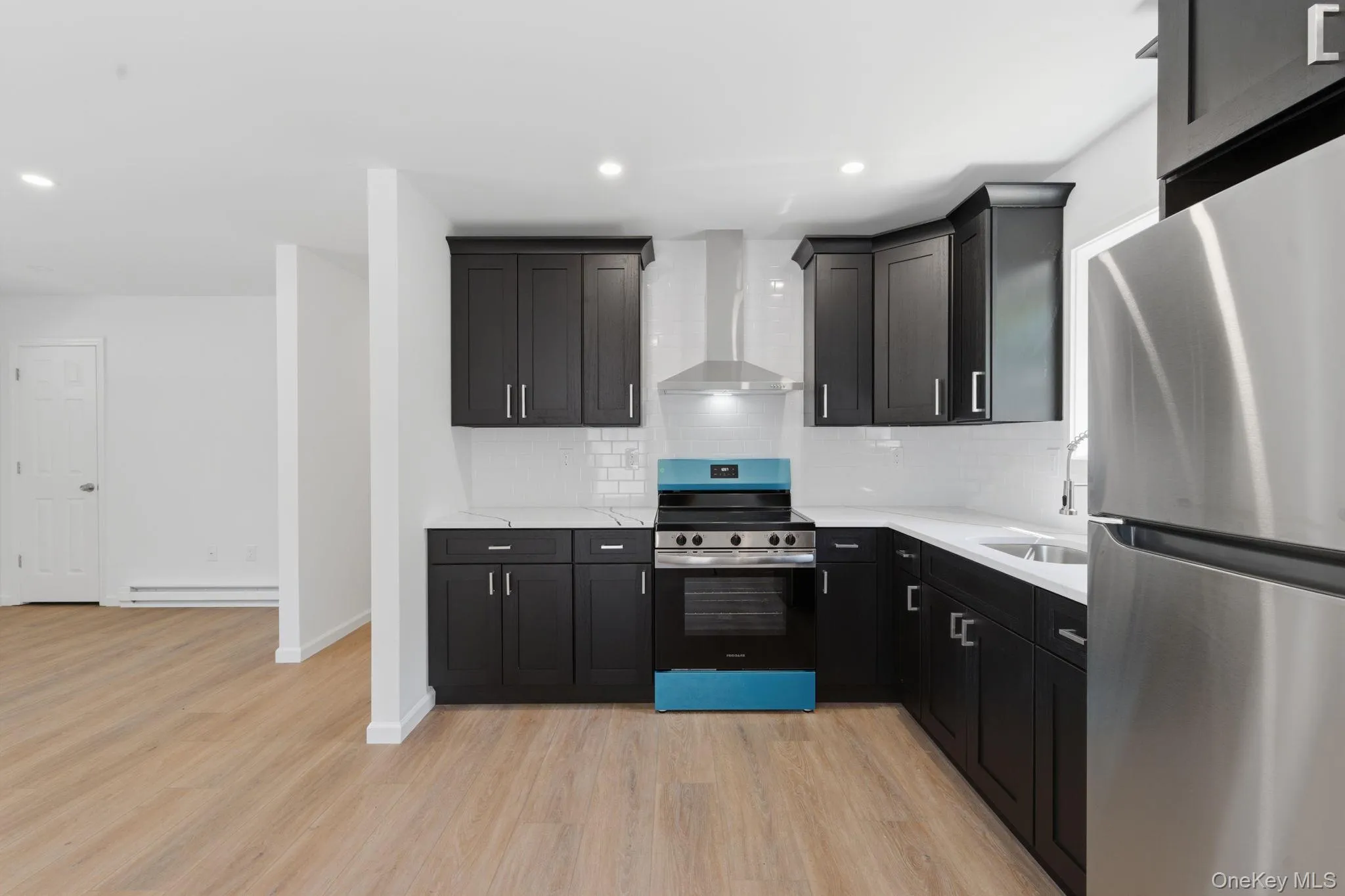 655 Post Avenue, Brookhaven, NY, 3 Bedrooms Bedrooms, 6 Rooms Rooms,1 BathroomBathrooms,Residential Lease,For Rent,Post,0,1009512 655 Post Avenue, Brookhaven, NY, 3 Bedrooms Bedrooms, 6 Rooms Rooms,1 BathroomBathrooms,Residential Lease,For Rent,Post,0,1009512