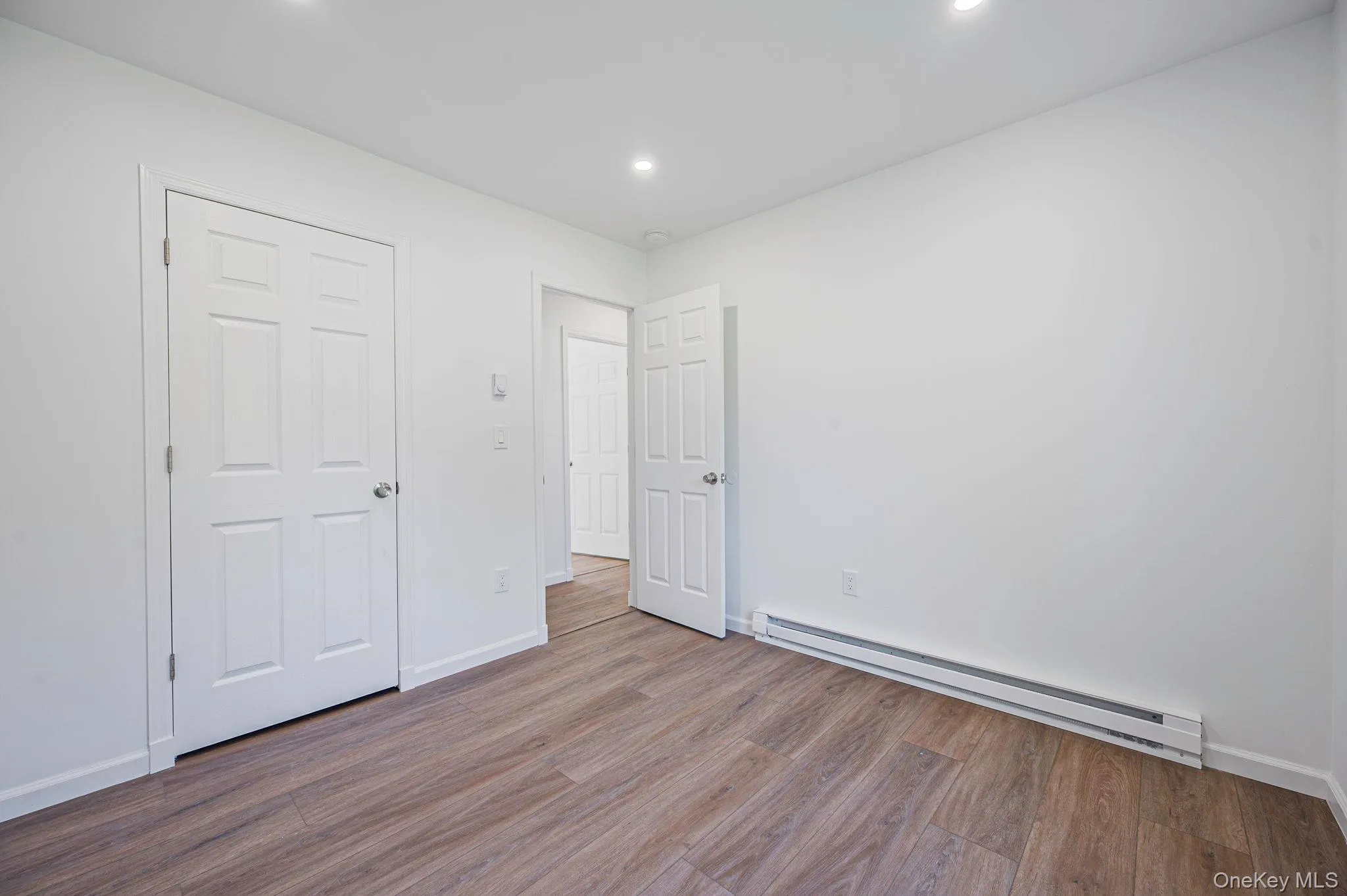 655 Post Avenue, Brookhaven, NY, 3 Bedrooms Bedrooms, 6 Rooms Rooms,1 BathroomBathrooms,Residential Lease,For Rent,Post,0,1009512 655 Post Avenue, Brookhaven, NY, 3 Bedrooms Bedrooms, 6 Rooms Rooms,1 BathroomBathrooms,Residential Lease,For Rent,Post,0,1009512
