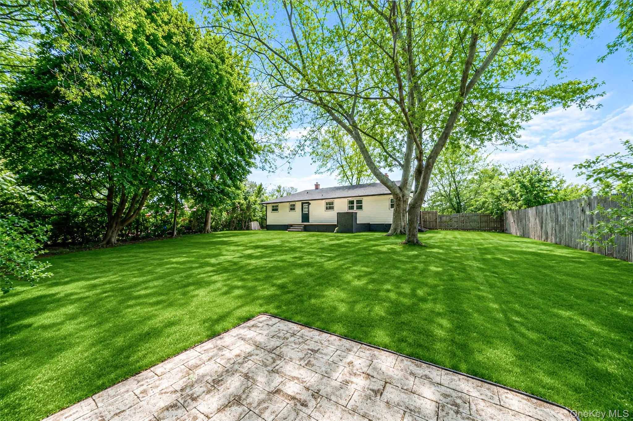 267 Woodhull Avenue, Brookhaven, NY, 3 Bedrooms Bedrooms, 8 Rooms Rooms,2 BathroomsBathrooms,Residential,For Rent,Woodhull,0,1009518 267 Woodhull Avenue, Brookhaven, NY, 3 Bedrooms Bedrooms, 8 Rooms Rooms,2 BathroomsBathrooms,Residential,For Rent,Woodhull,0,1009518