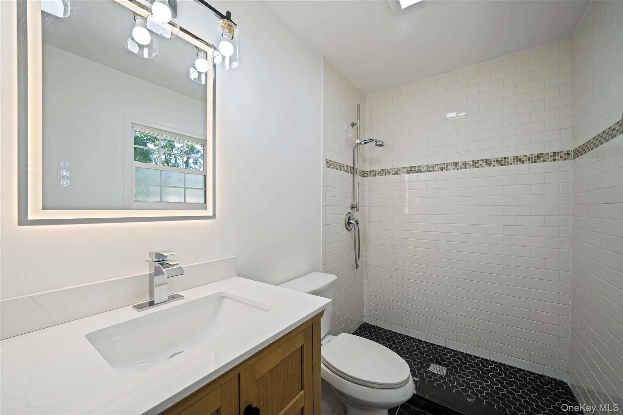 267 Woodhull Avenue, Brookhaven, NY, 3 Bedrooms Bedrooms, 8 Rooms Rooms,2 BathroomsBathrooms,Residential,For Rent,Woodhull,0,1009518 267 Woodhull Avenue, Brookhaven, NY, 3 Bedrooms Bedrooms, 8 Rooms Rooms,2 BathroomsBathrooms,Residential,For Rent,Woodhull,0,1009518