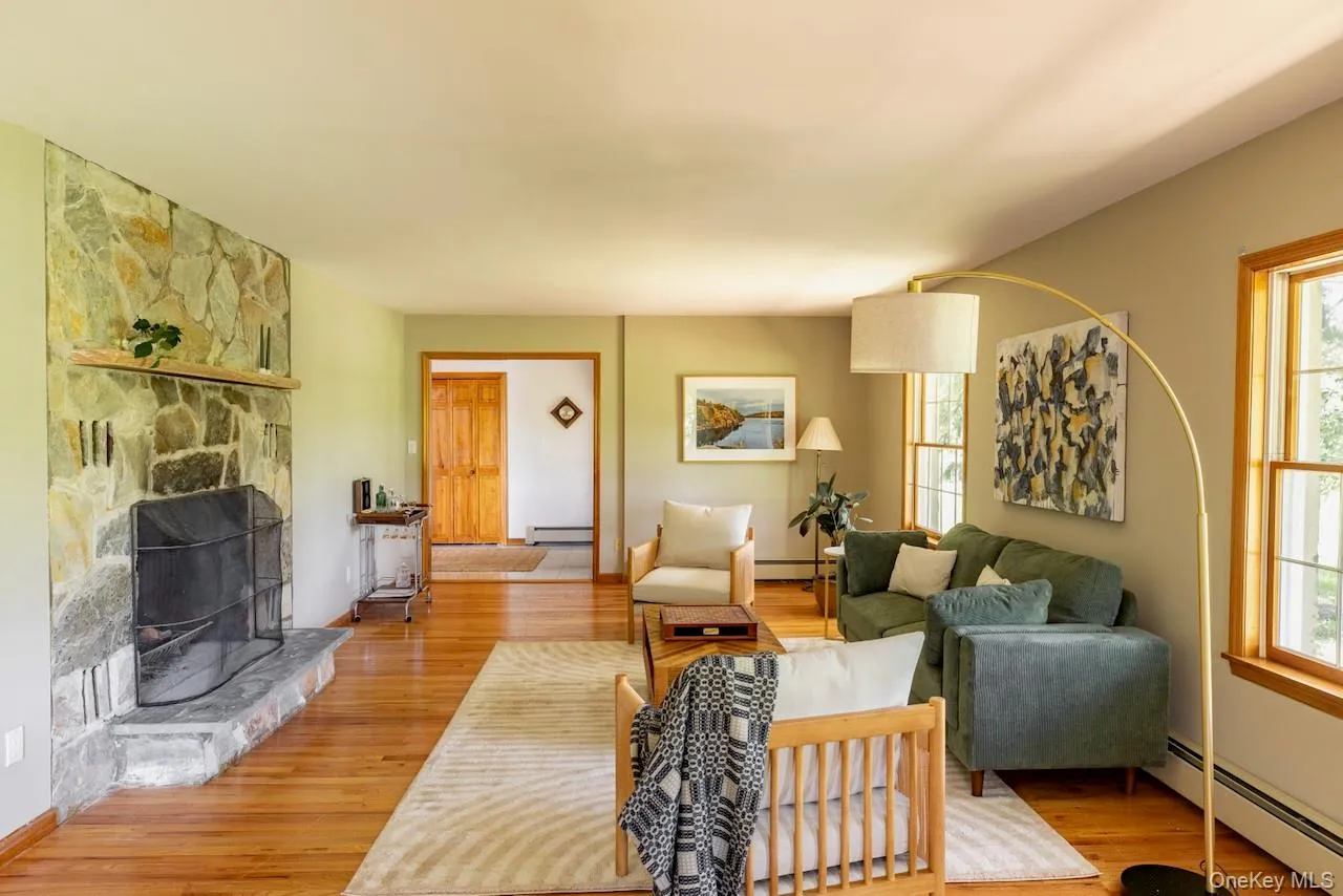 2114 Brush Ridge Road, Middletown, NY, 4 Bedrooms Bedrooms, 12 Rooms Rooms,3 BathroomsBathrooms,Residential,For Rent,Brush Ridge,0,1009520 2114 Brush Ridge Road, Middletown, NY, 4 Bedrooms Bedrooms, 12 Rooms Rooms,3 BathroomsBathrooms,Residential,For Rent,Brush Ridge,0,1009520