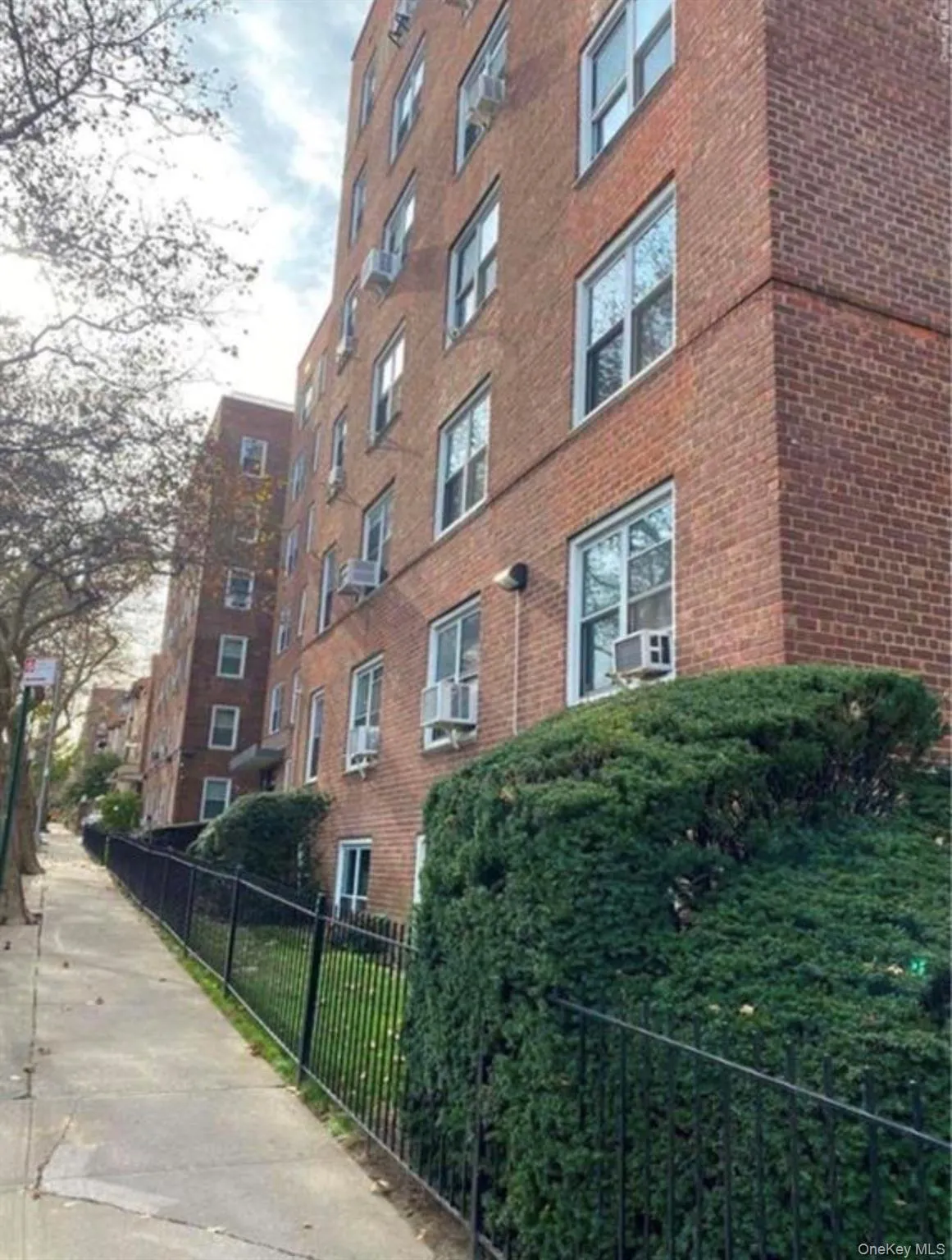 The Somerset. Your new home in Jackson Heights. The Somerset. Your new home in Jackson Heights.