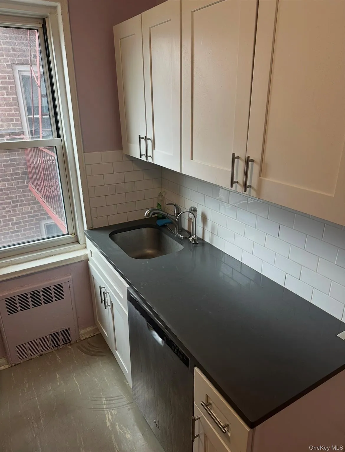Dishwasher is ready when needed. Dishwasher is ready when needed.